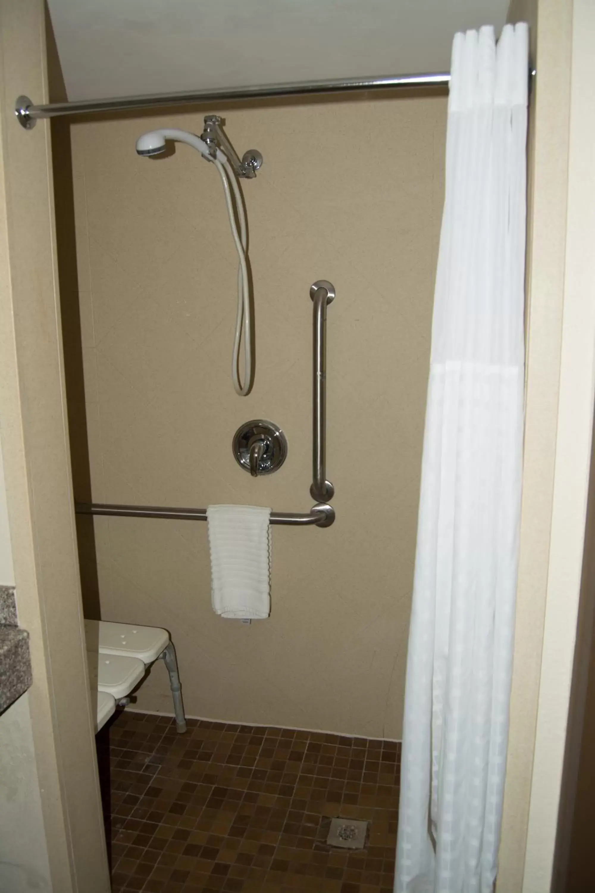 Shower, Bathroom in Comfort Inn & Suites Raphine - Lexington near I-81 and I-64