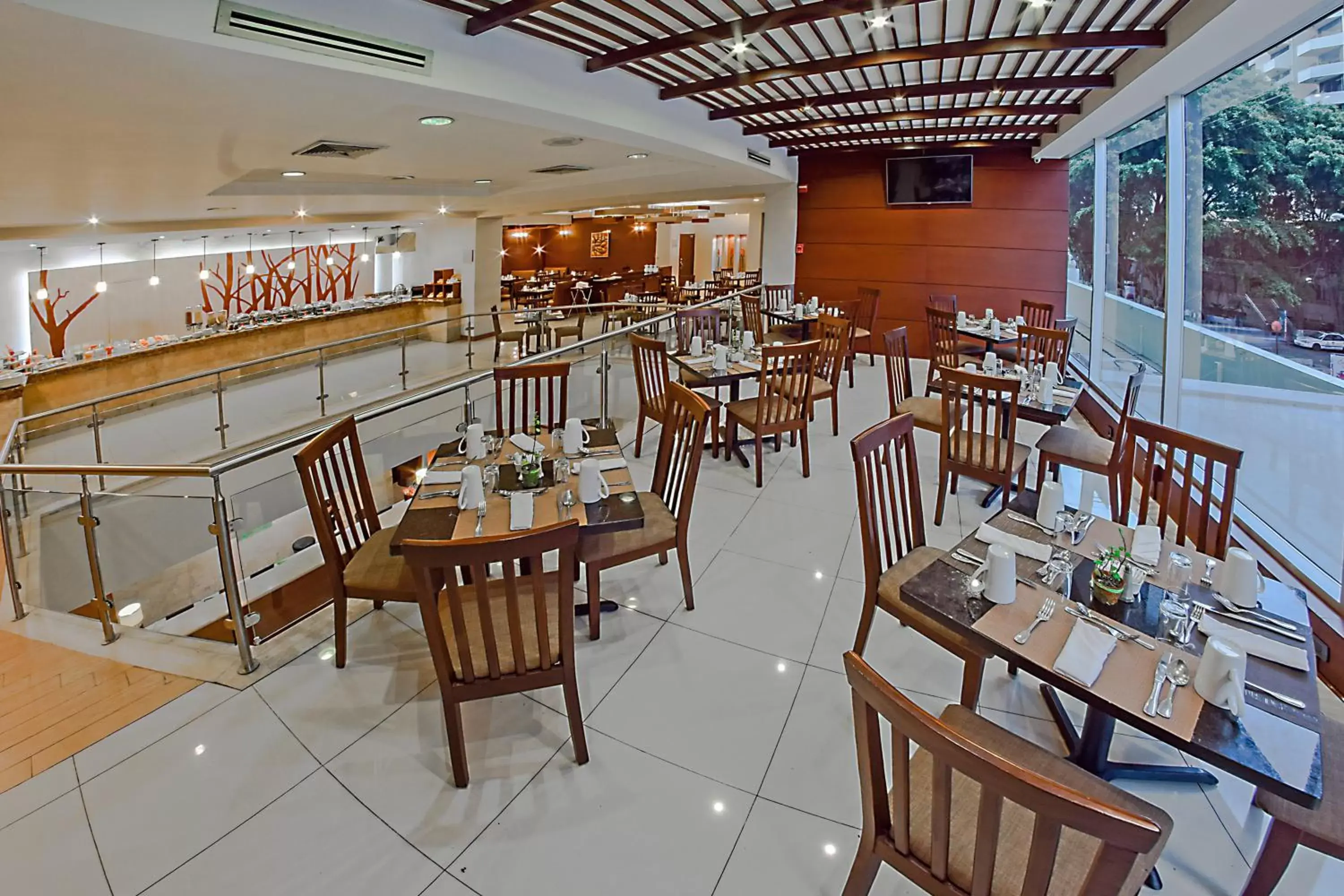 Restaurant/Places to Eat in Holiday Inn Guatemala, an IHG Hotel
