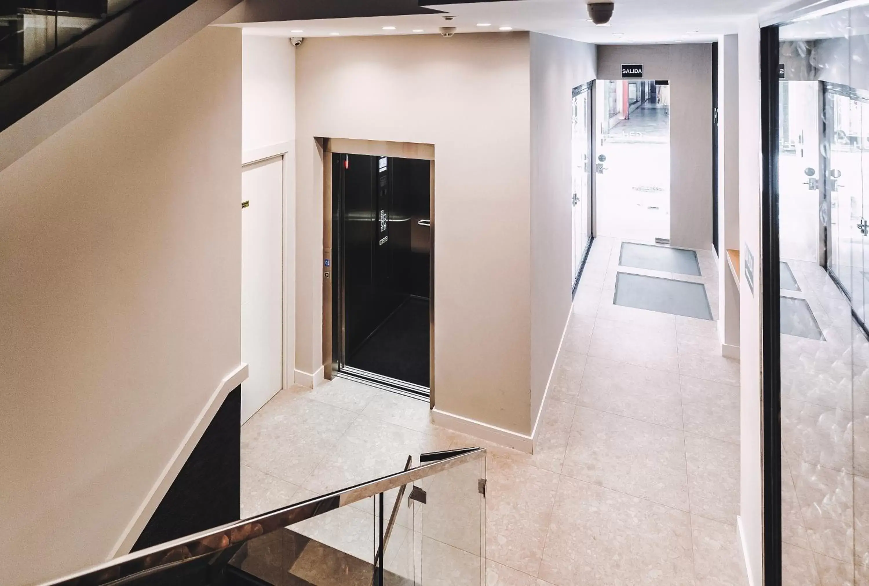 elevator in GBH Hotel-Apartamentos Posidonia
