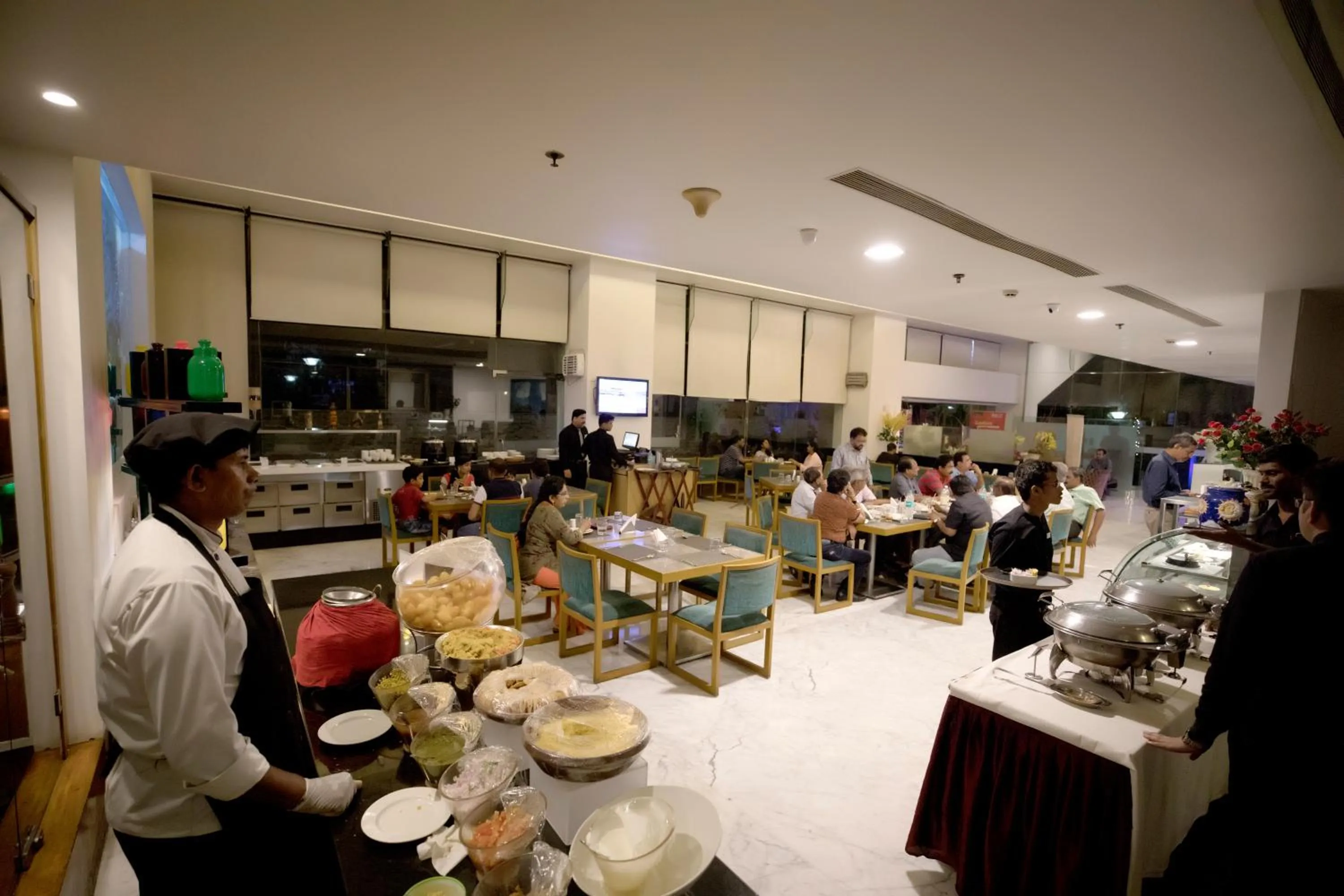 Restaurant/places to eat in Yogi Executive, Navi Mumbai