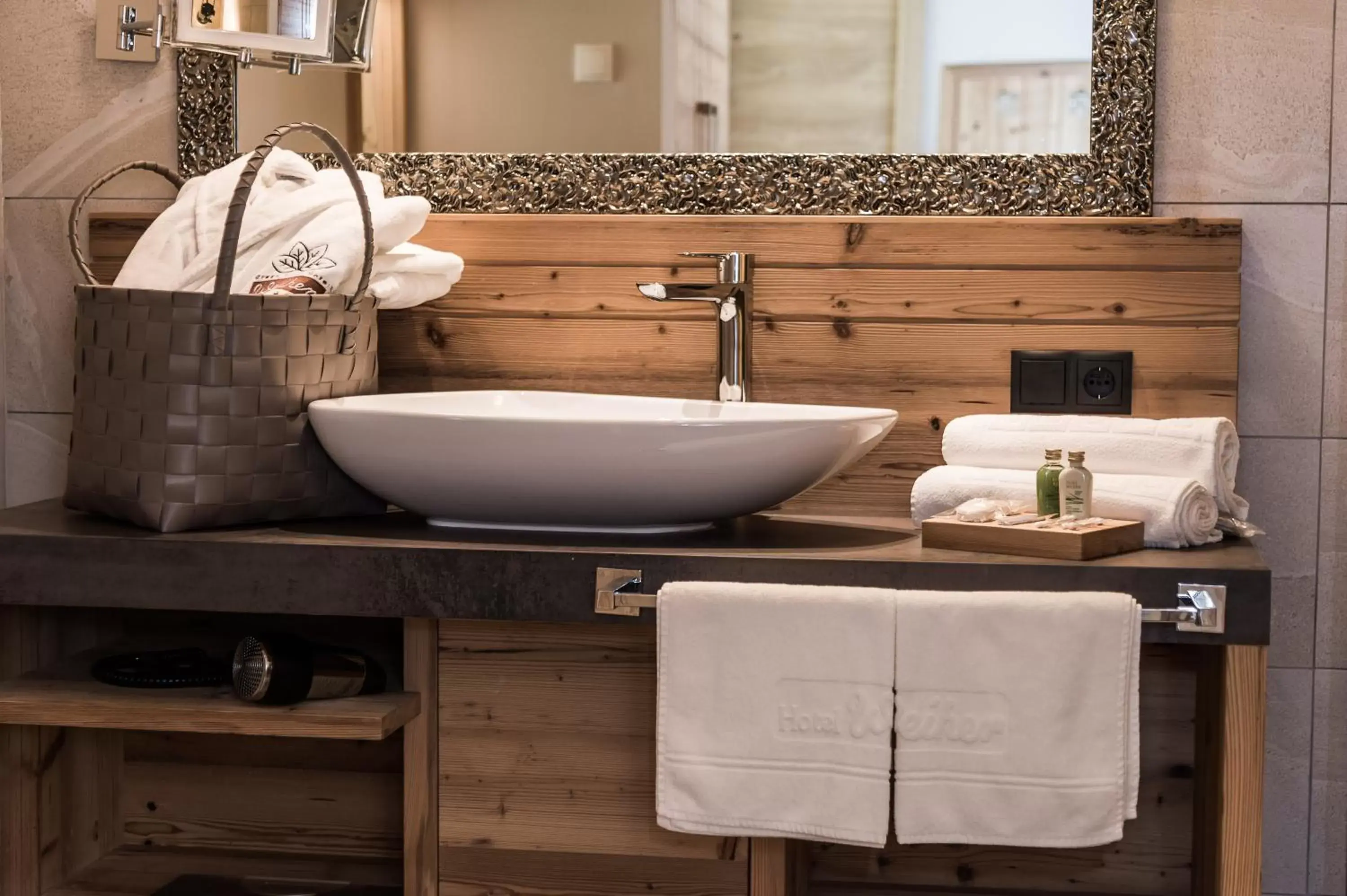 Bathroom in Hotel Weiher Green Lake