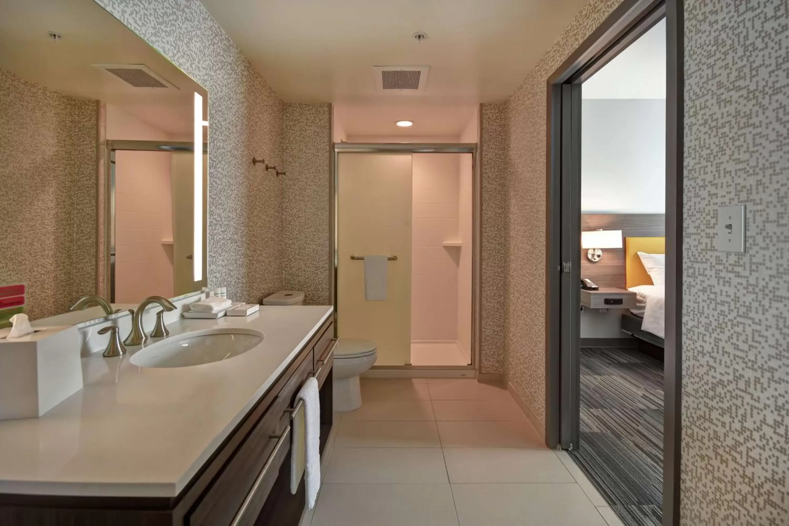 Bathroom in Home2 Suites By Hilton Shreveport