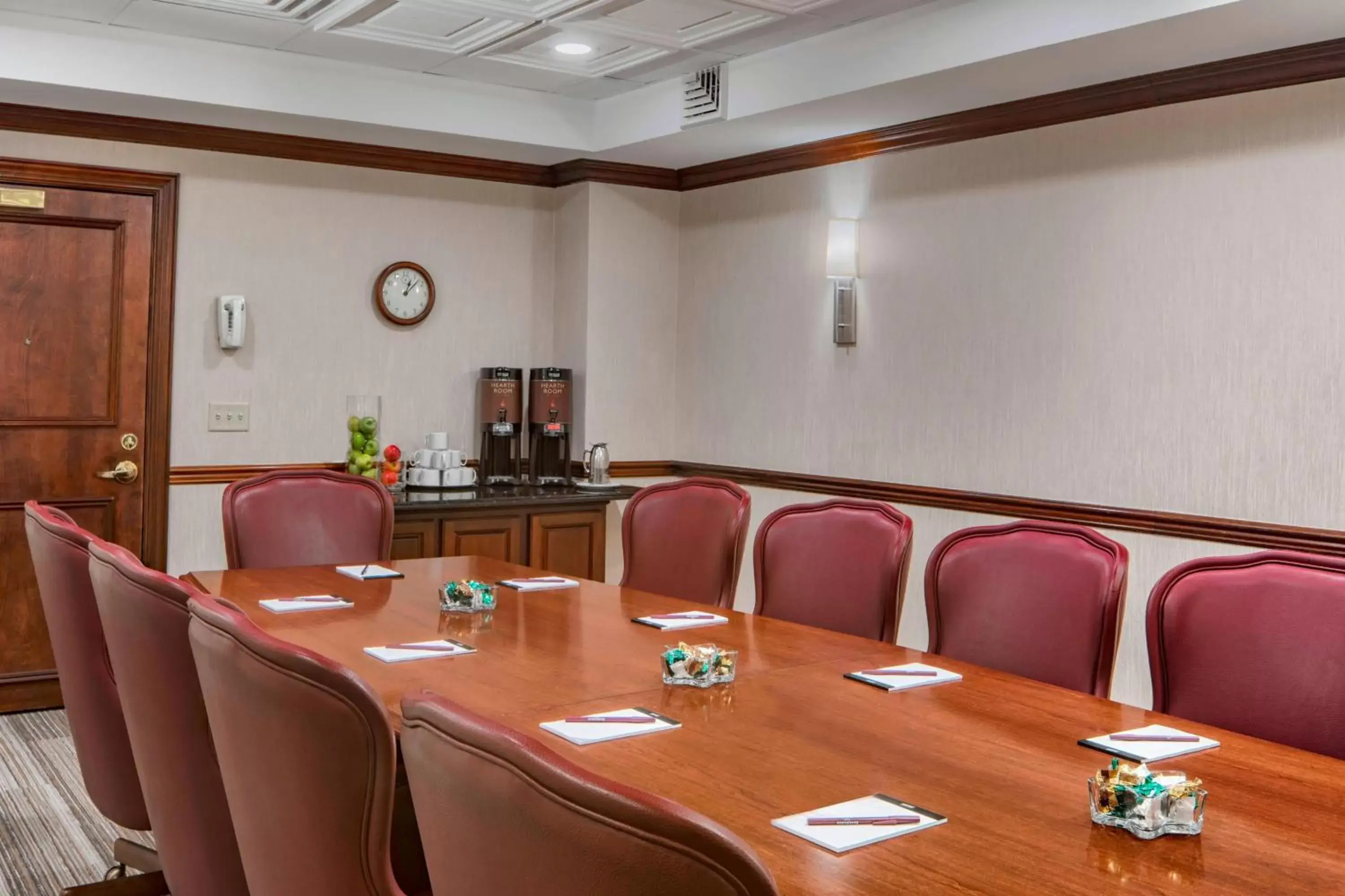 Meeting/conference room in Residence Inn by Marriott West Orange