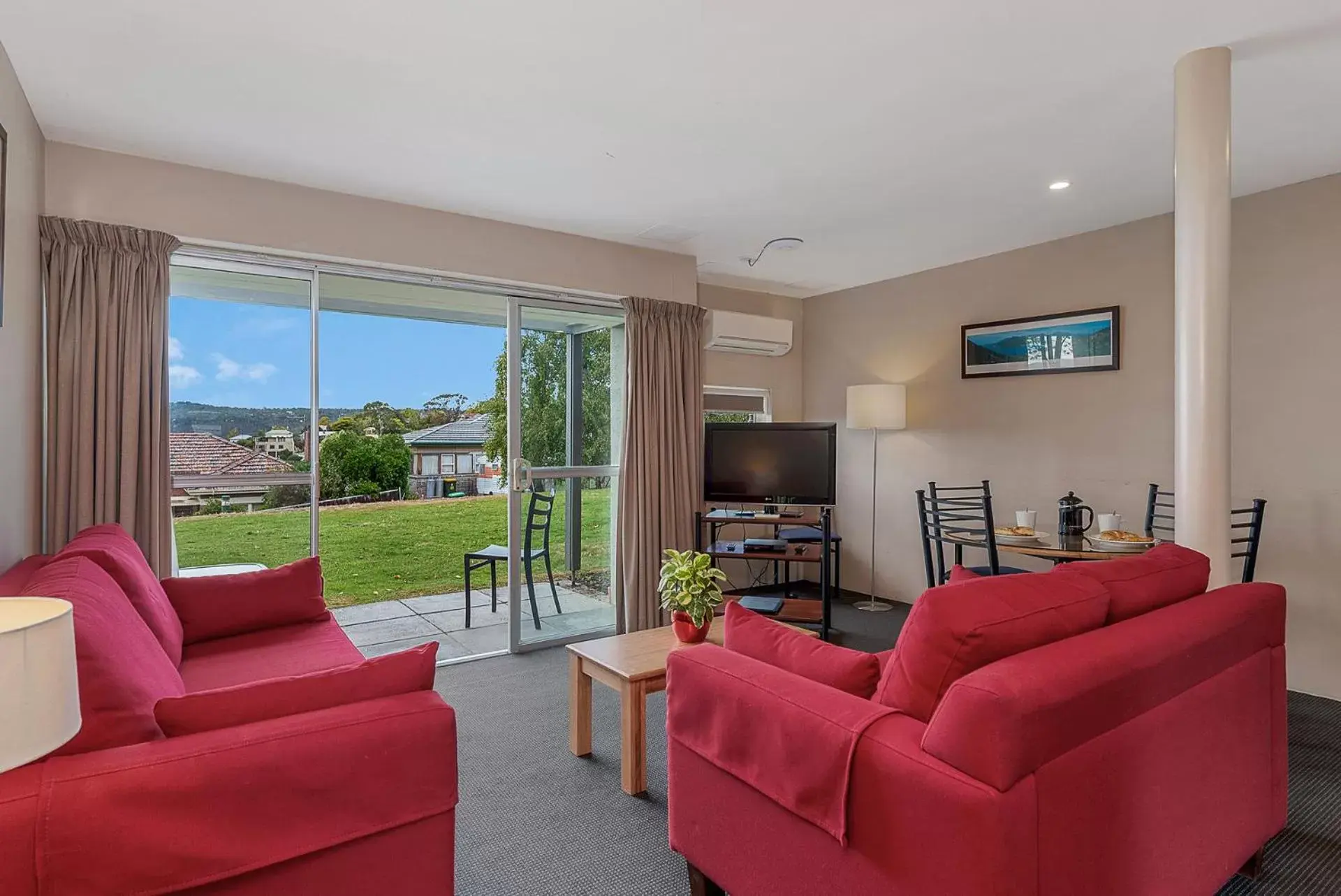 Seating Area in Bay View Villas