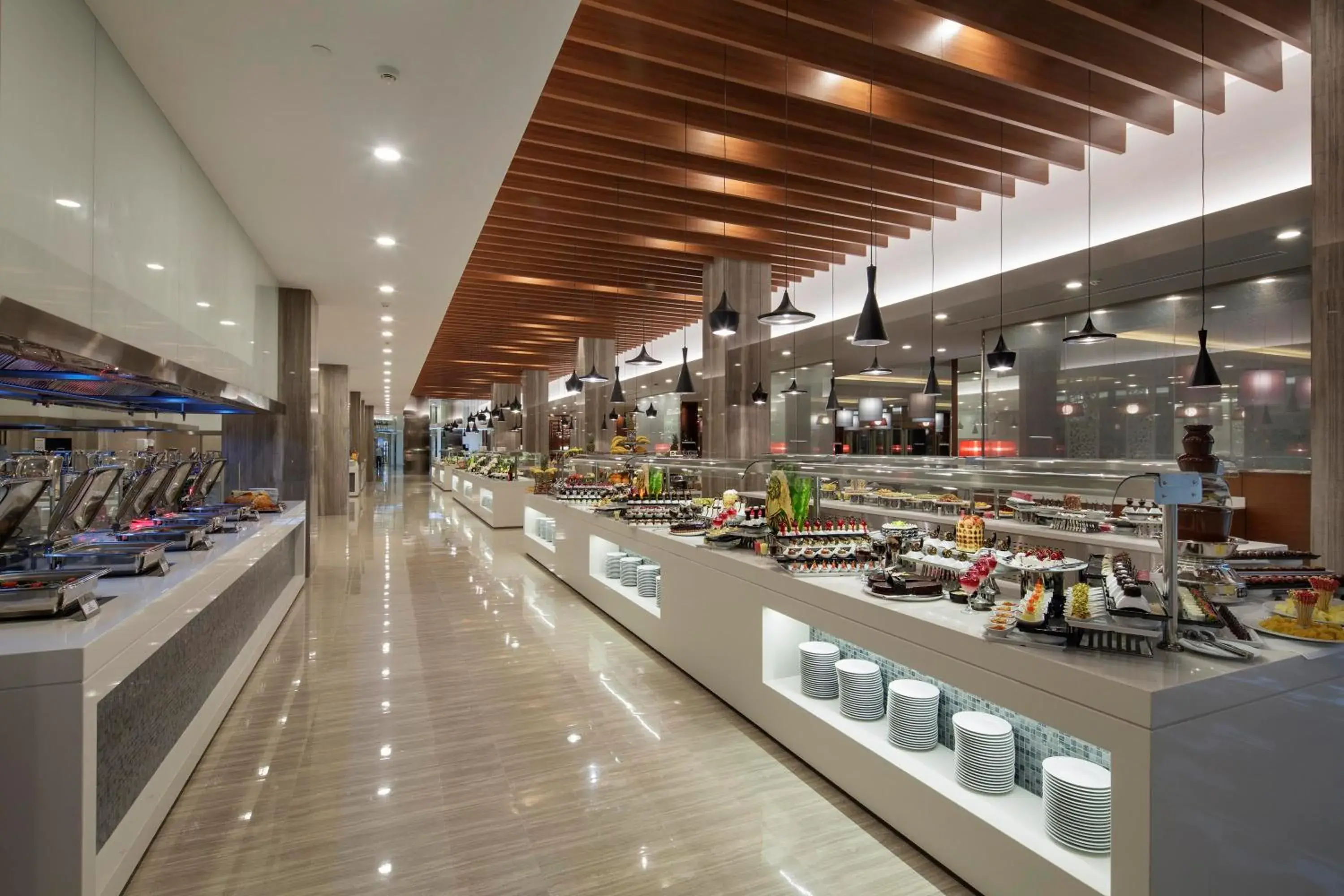 Food and drinks in The Sense Deluxe Food and drinks in The Sense Deluxe