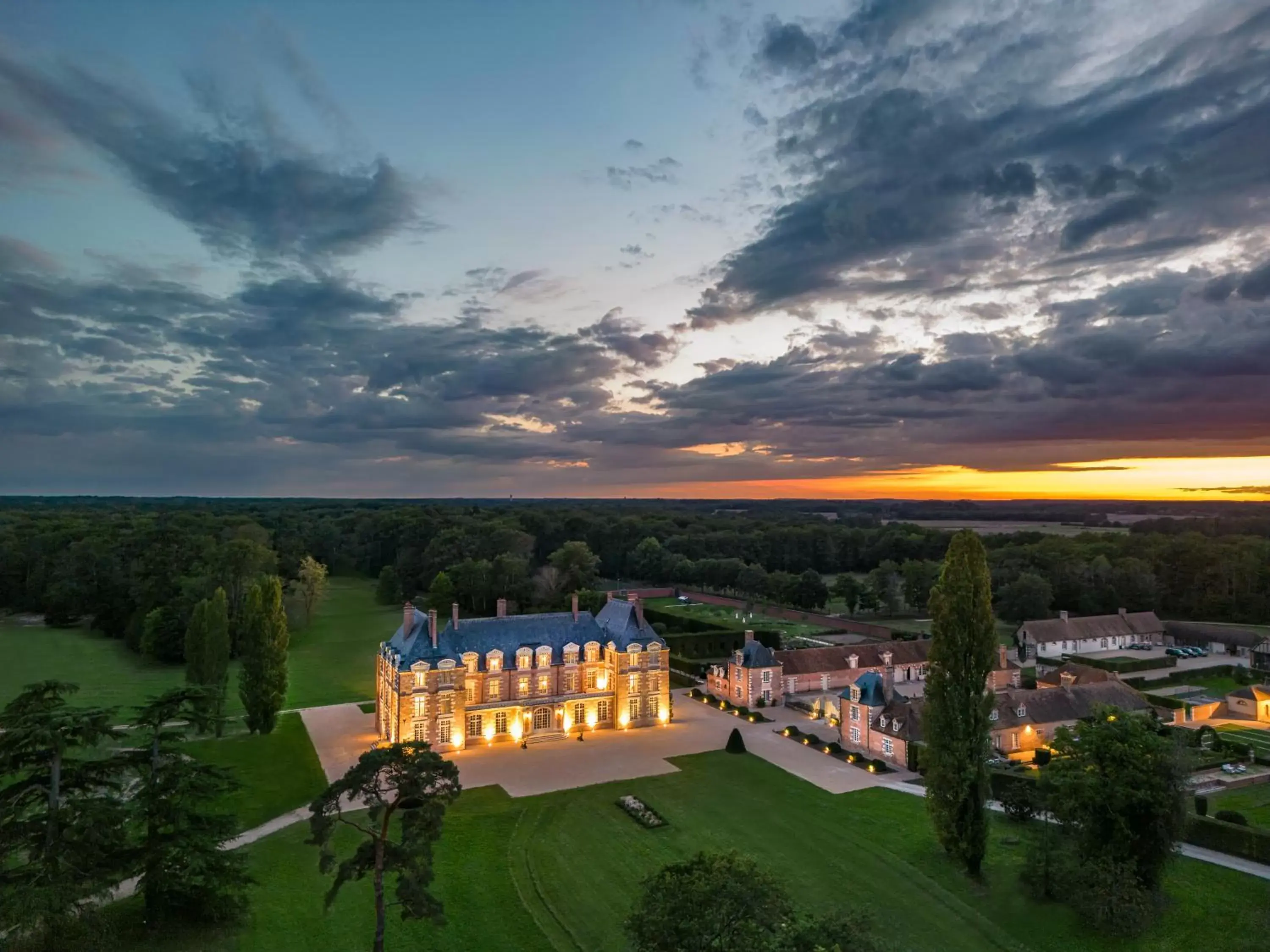 Bird's-eye View in La Borde en Sologne Château & Spa