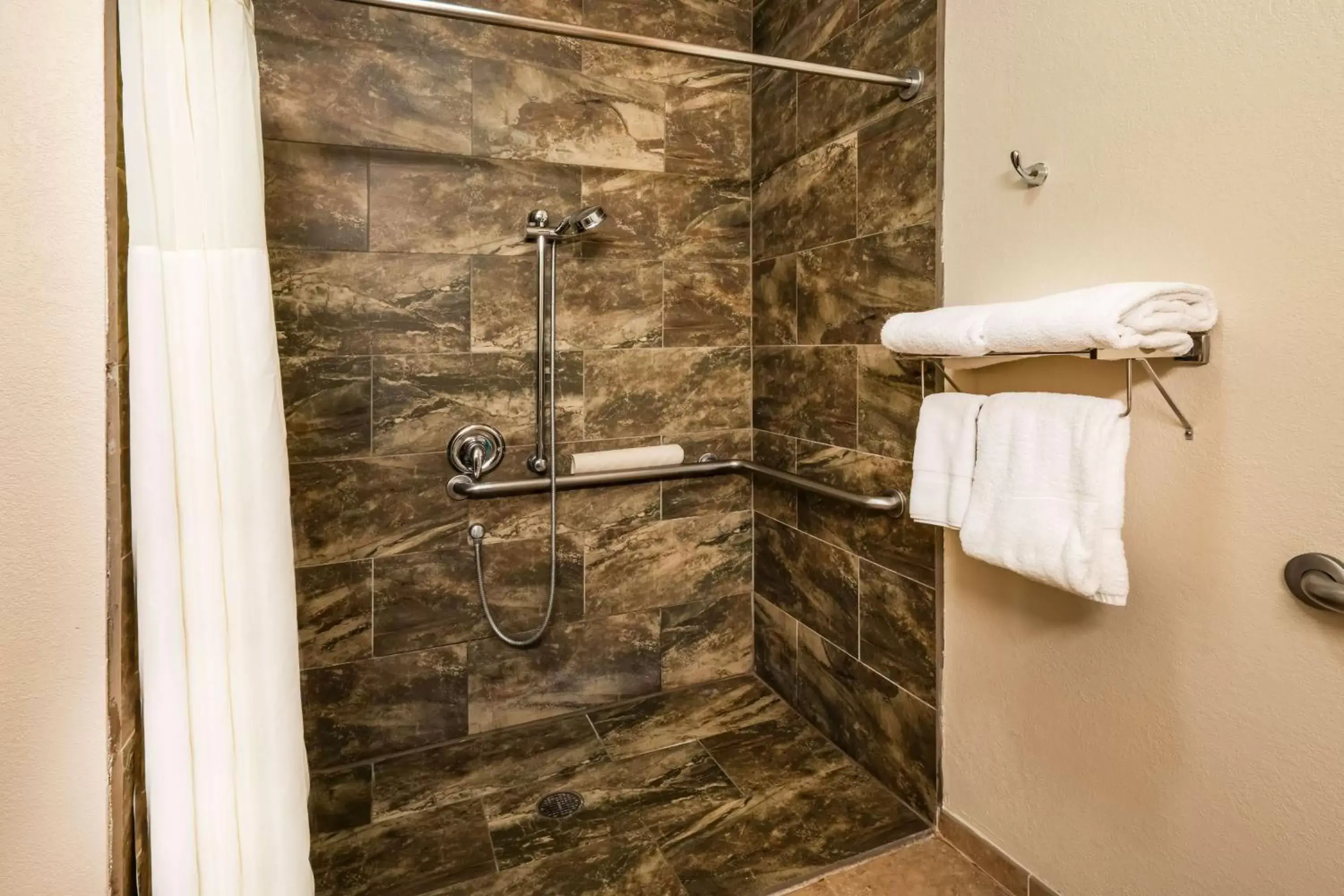 Bathroom in Best Western Plus Riverfront Hotel and Suites