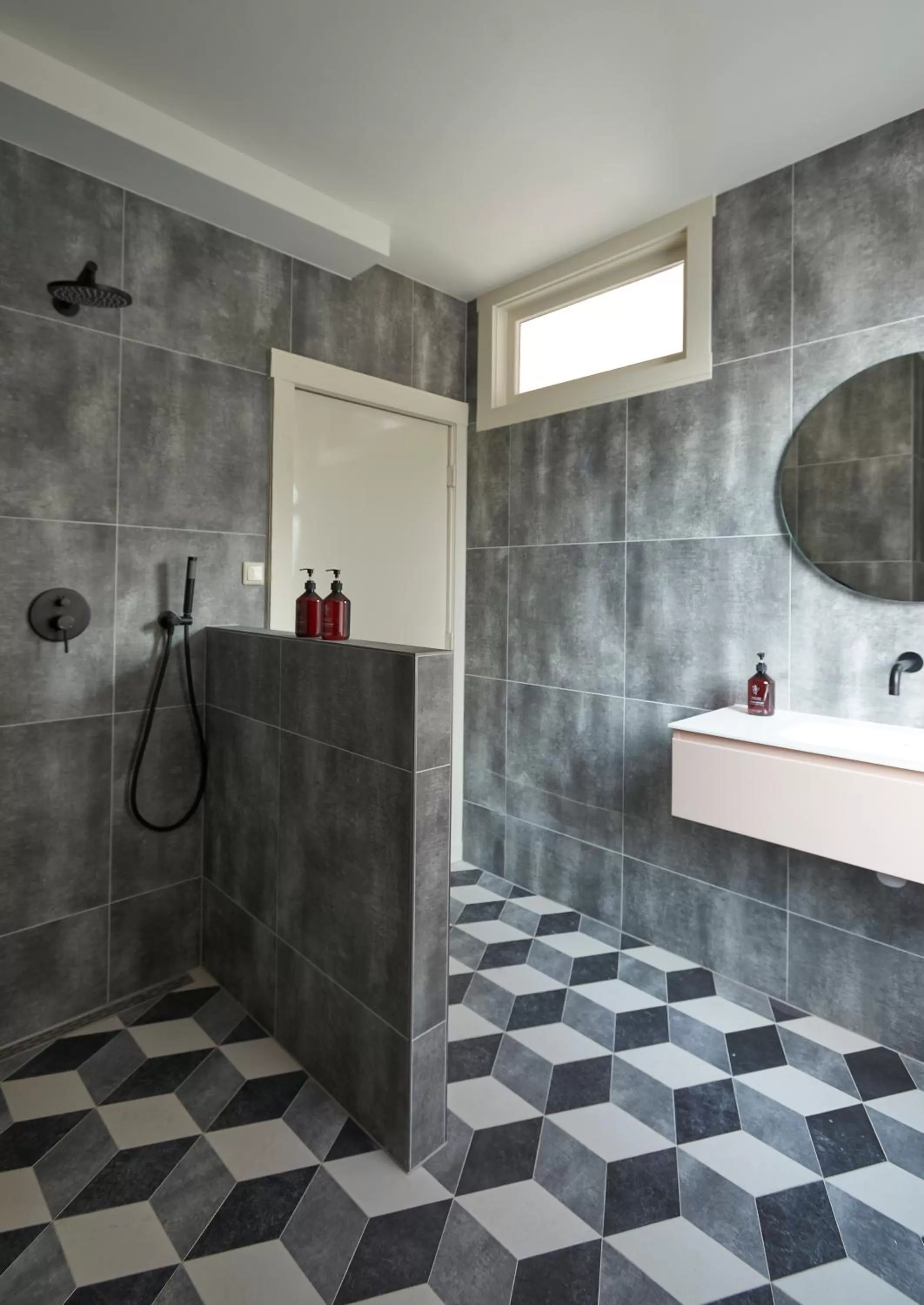 Bathroom in Hotel Pistache Den Haag