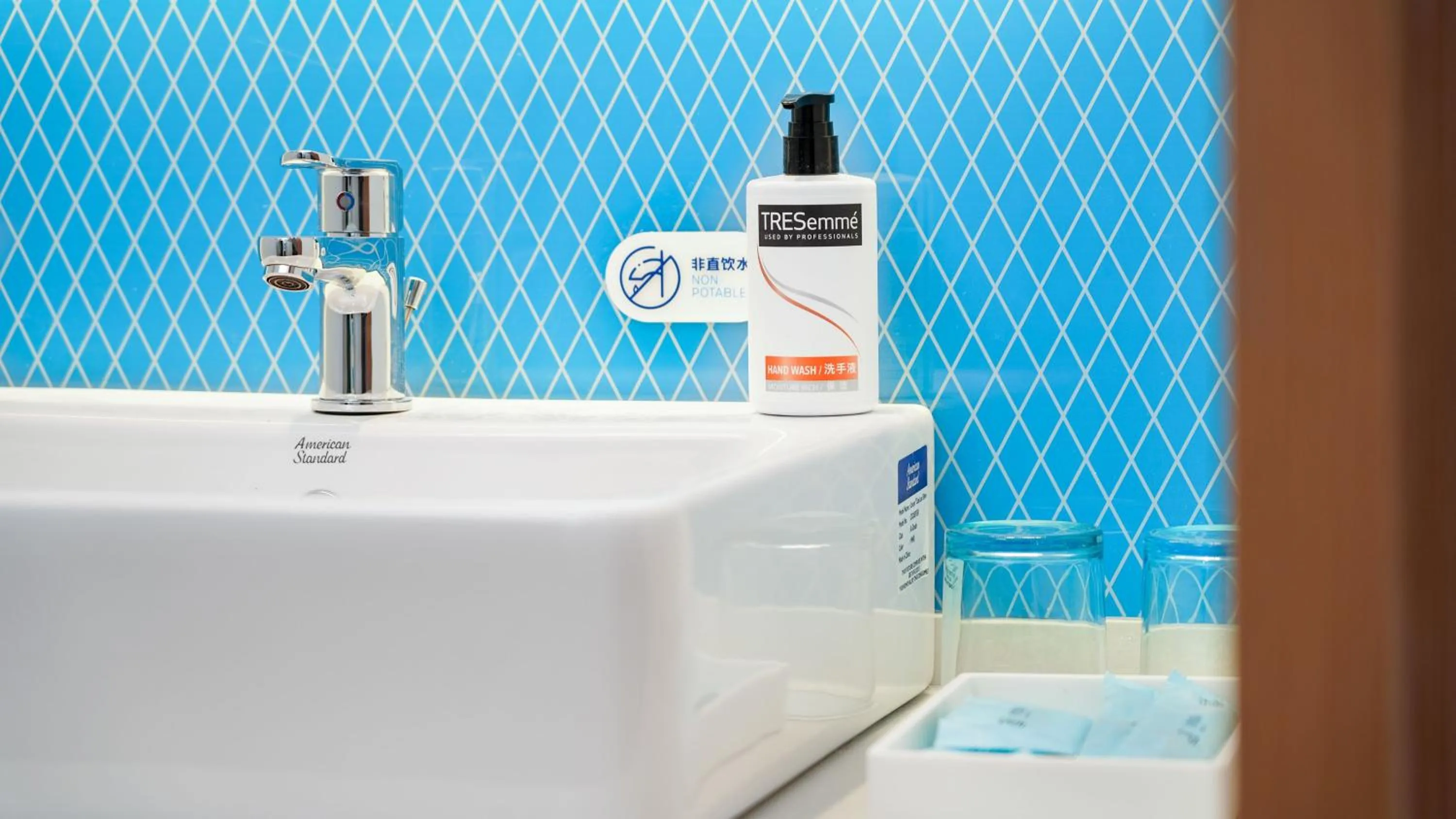 Photo of the whole room in Holiday Inn Express Kunming Panlong by IHG