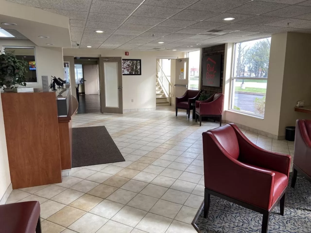 Lobby or reception in Red Roof Inn Sandusky - Milan