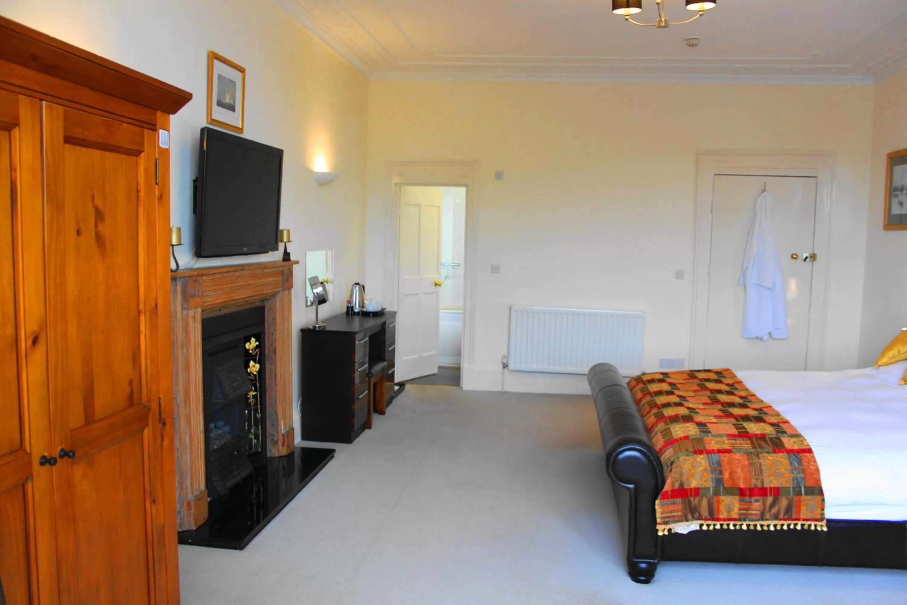 Bedroom, Bed in The Olive Branch