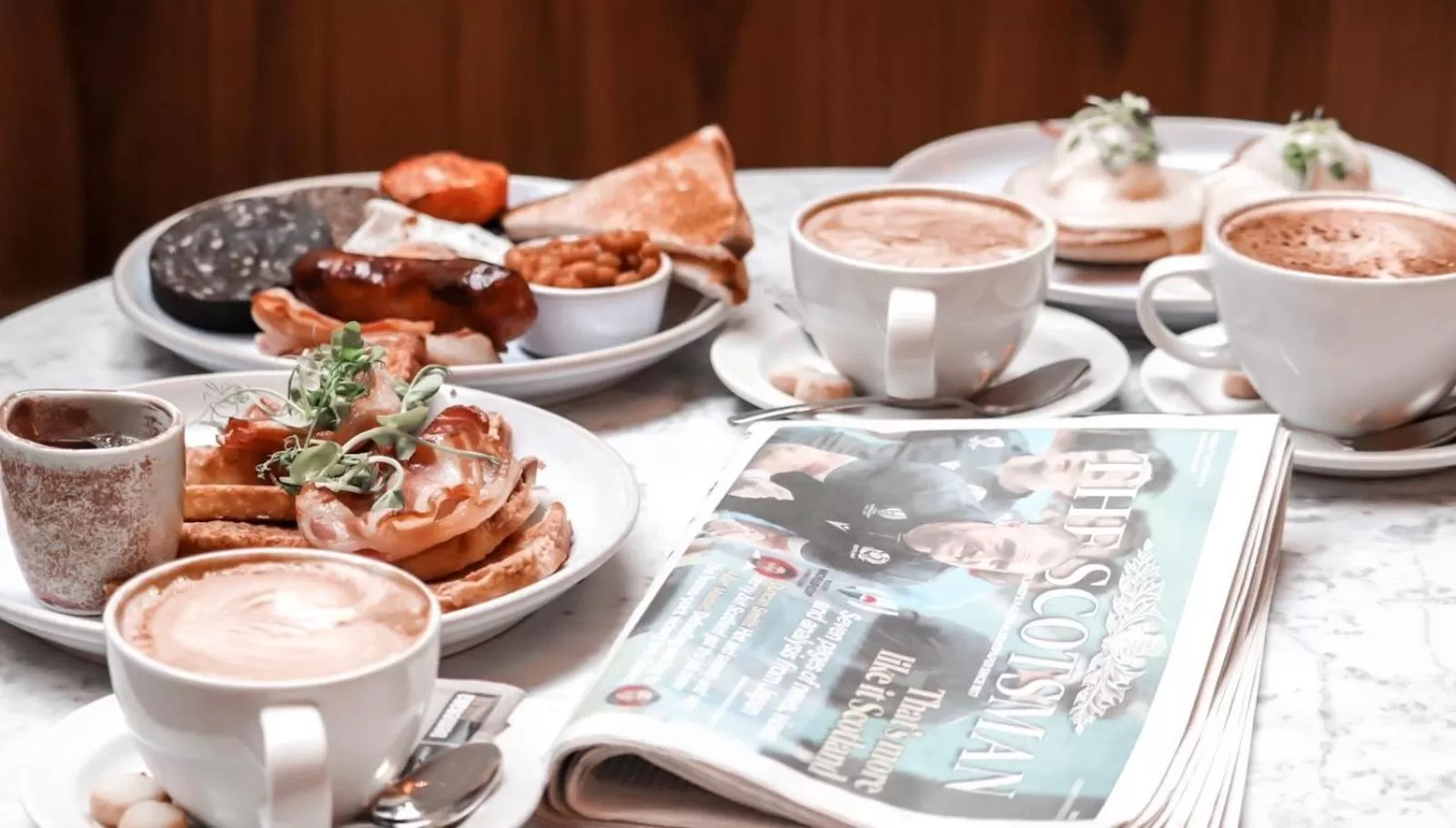 Breakfast in Le Monde Hotel