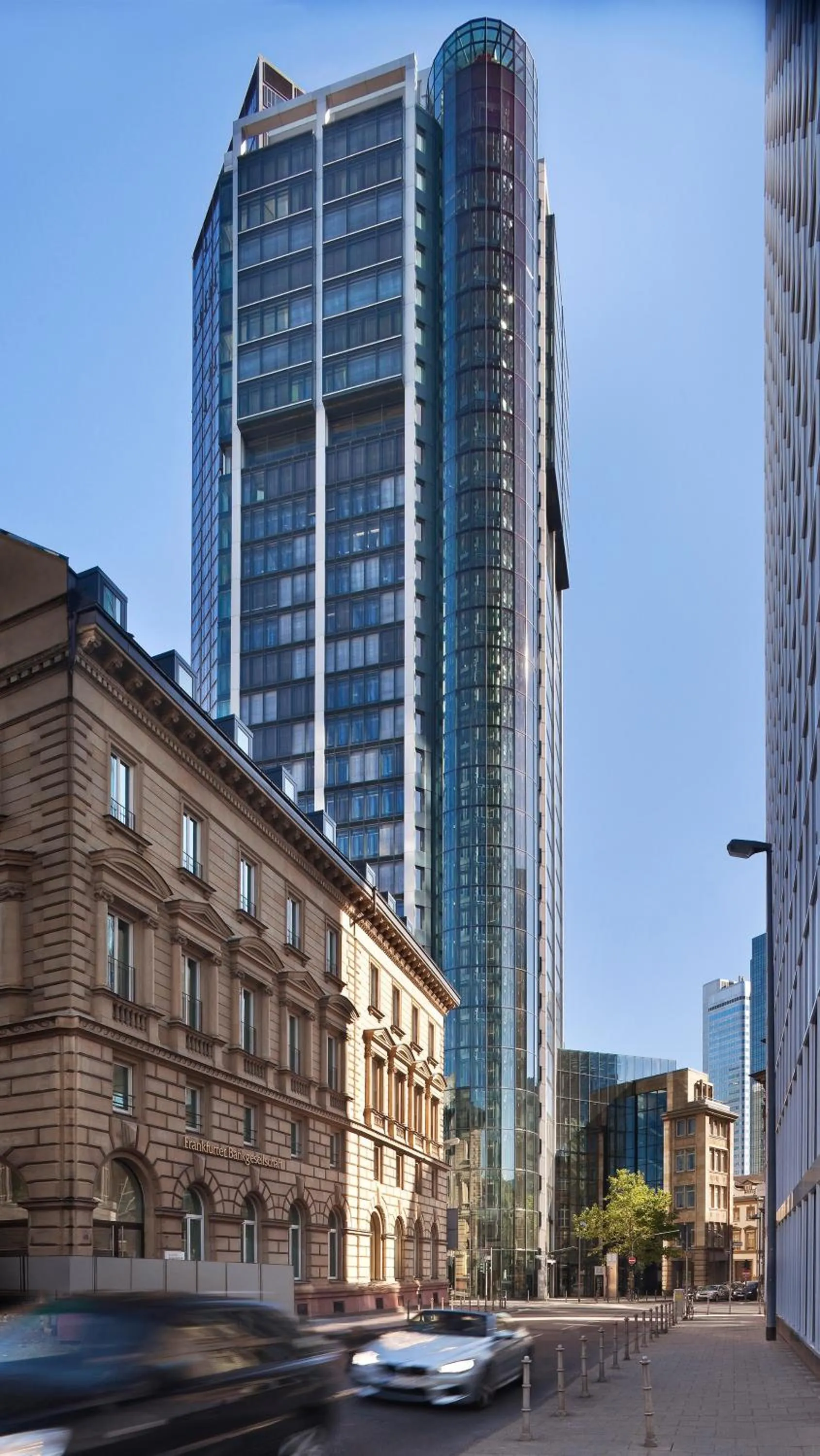 Property building in INNSiDE by Meliá Frankfurt Eurotheum