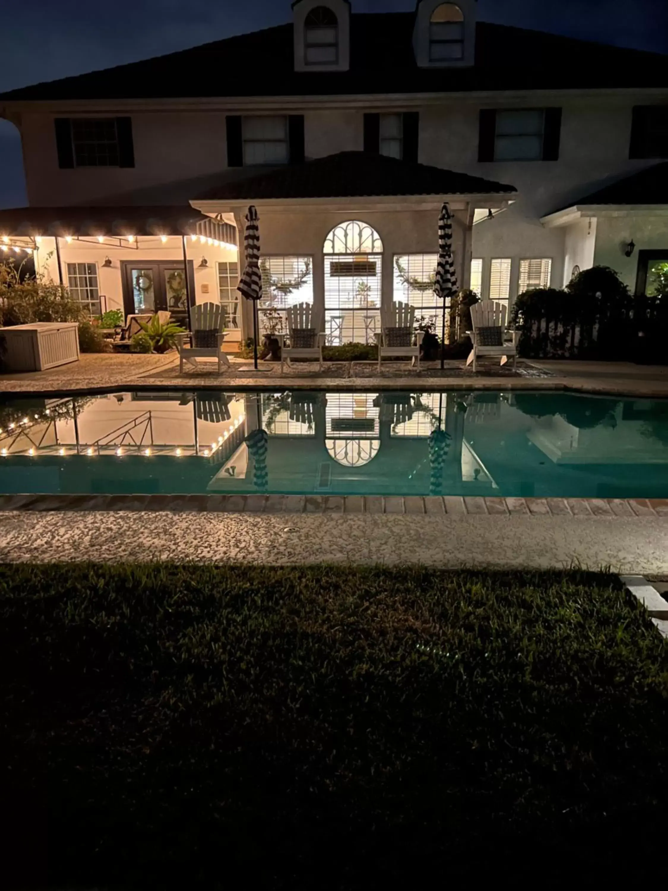 Swimming Pool in The Plantation House Boutique Inn