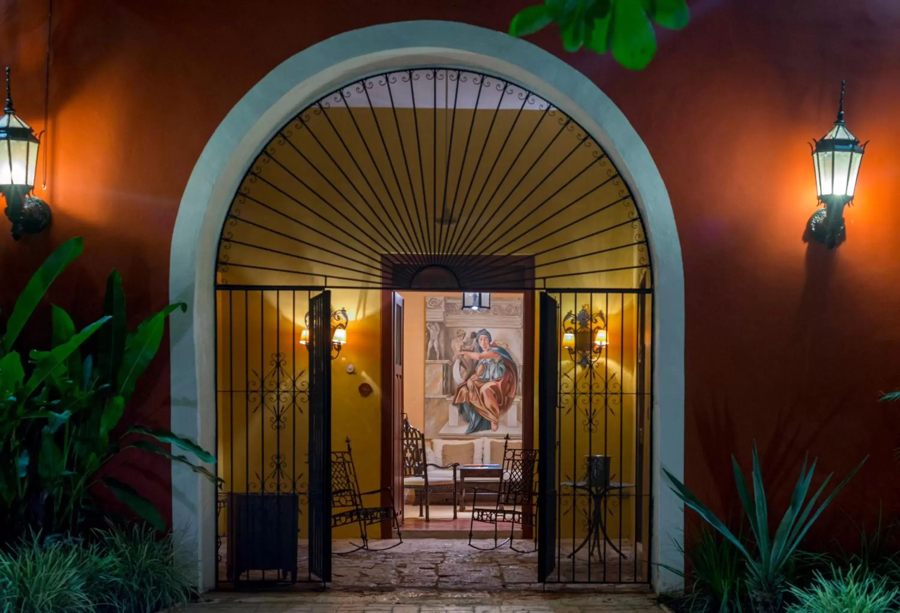 Facade/entrance in Hacienda Santa Cruz Merida