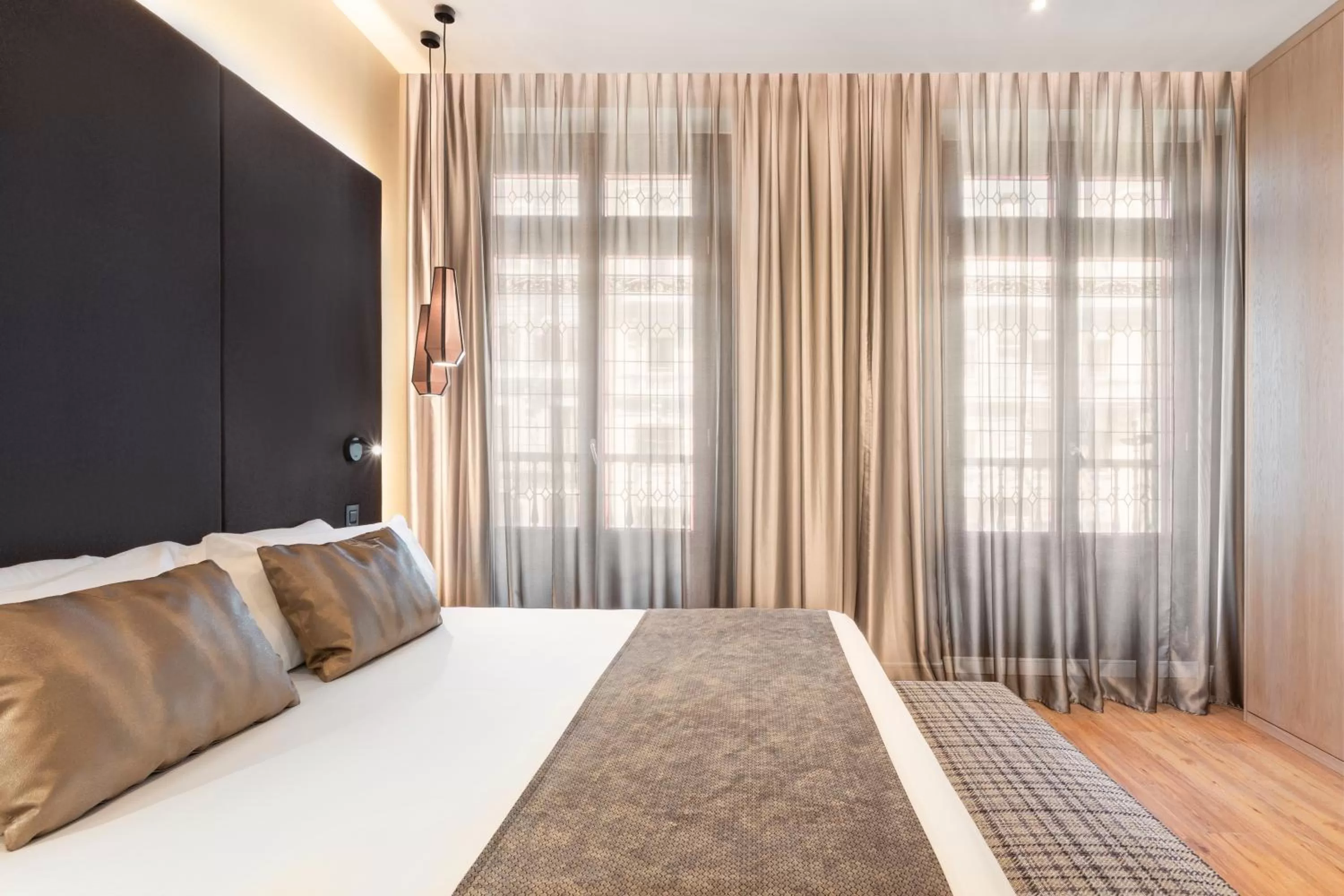 Bed in Catalonia Gran Vía Madrid