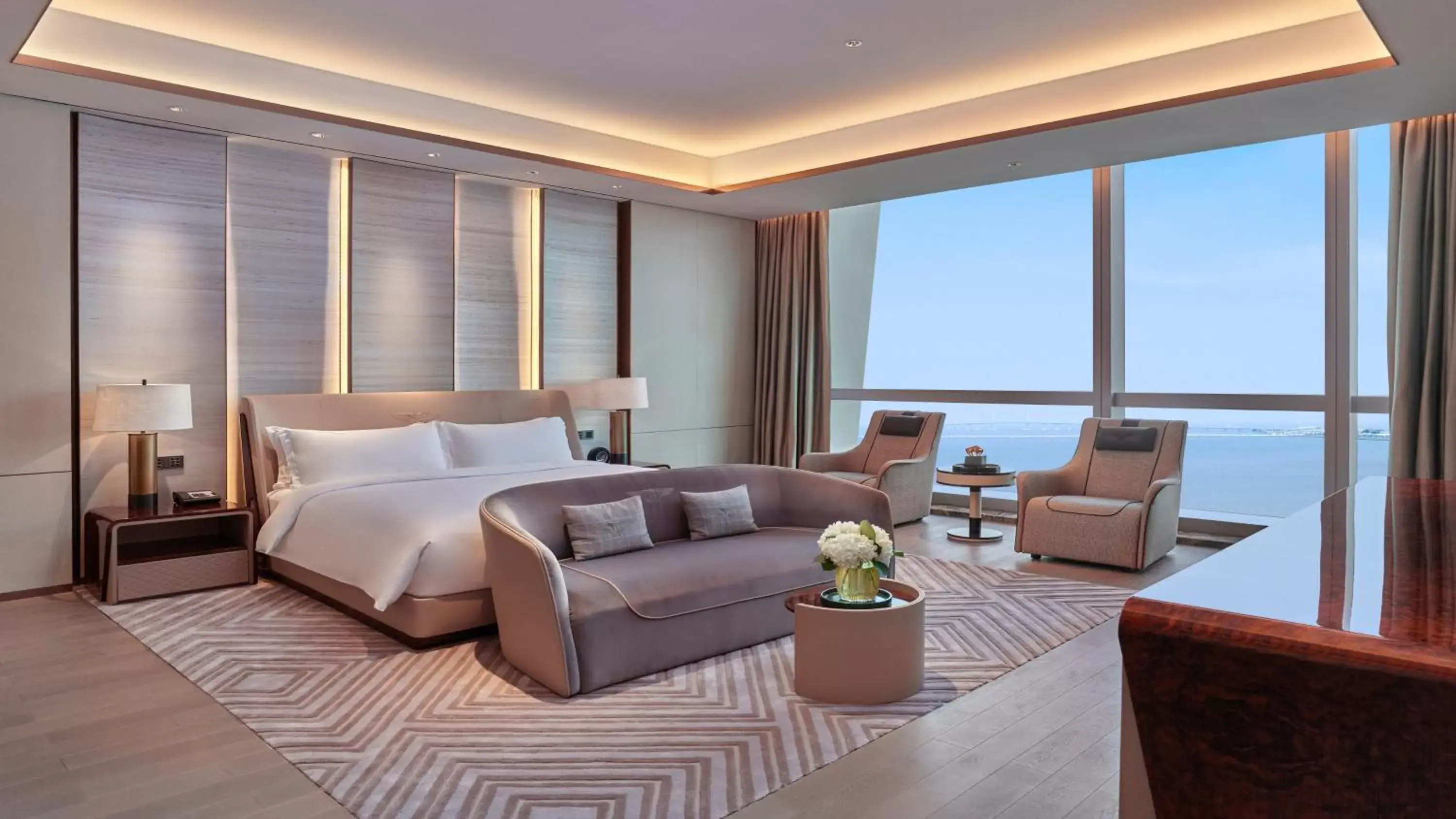 Photo of the whole room in InterContinental Zhuhai, an IHG Hotel