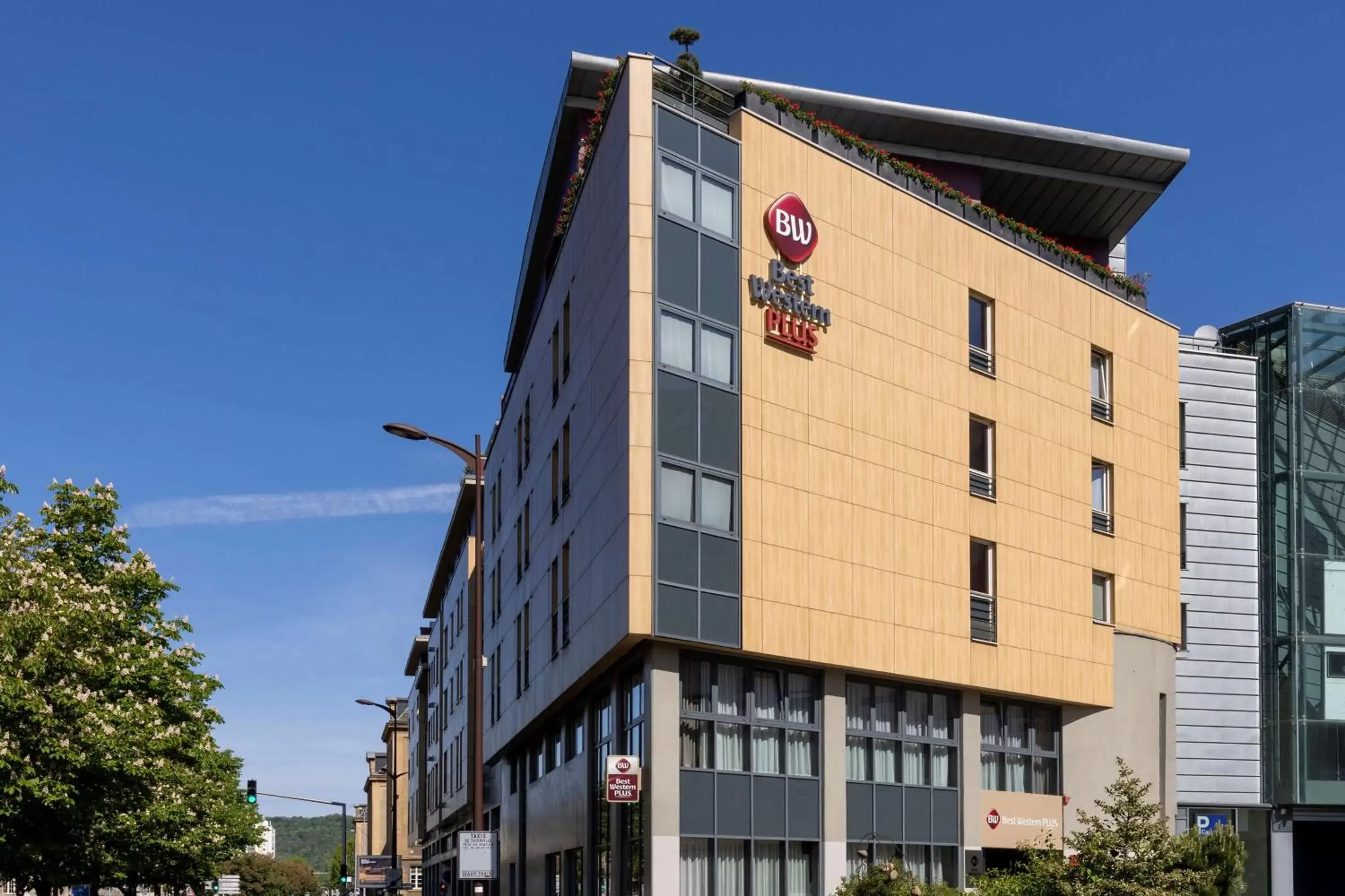Property building in Best Western Plus Thionville Centre Property building in Best Western Plus Thionville Centre