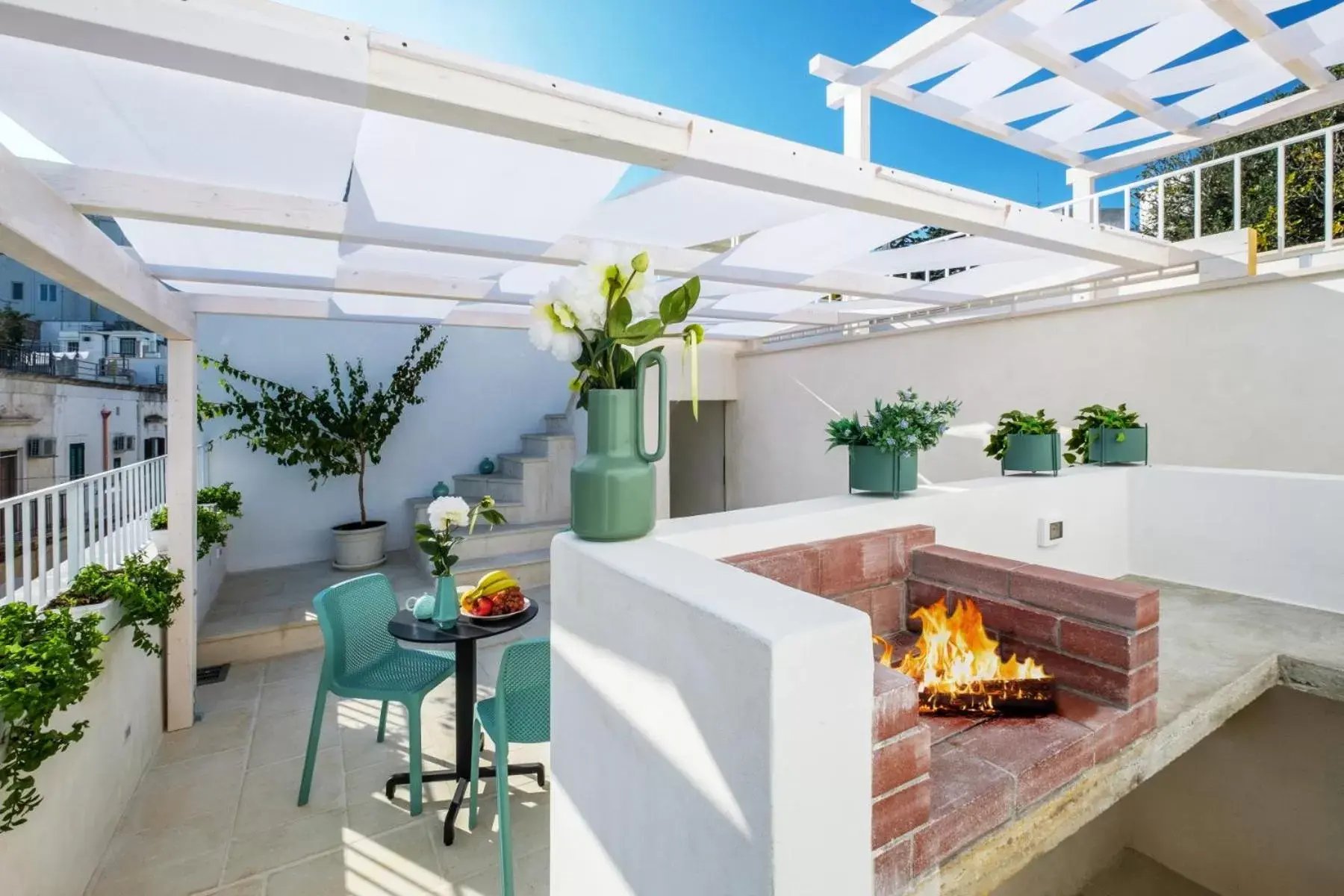 Patio in La Bella Ostuni Suites