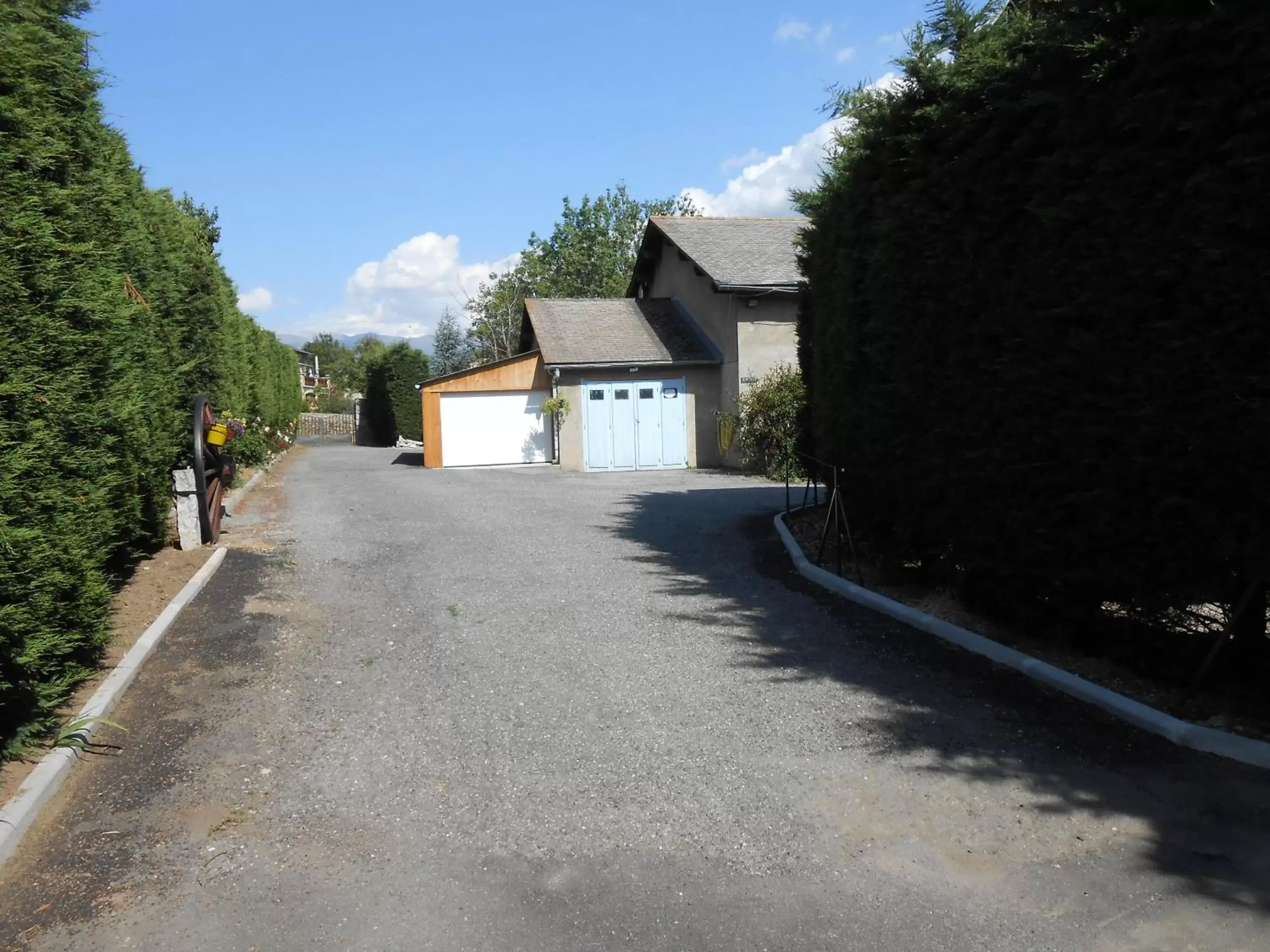 Facade/entrance, Property Building in Chambres d'hôtes Al Camp d'Espalougues