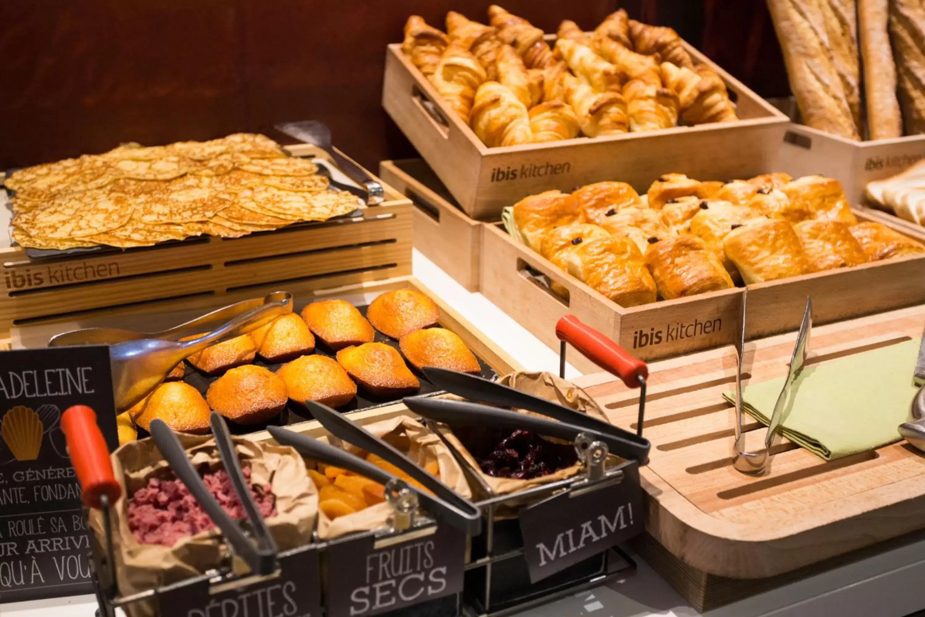 Buffet breakfast in ibis Dieppe Le Val Druel Buffet breakfast in ibis Dieppe Le Val Druel