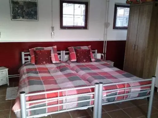 Bed in B&B Dirosa