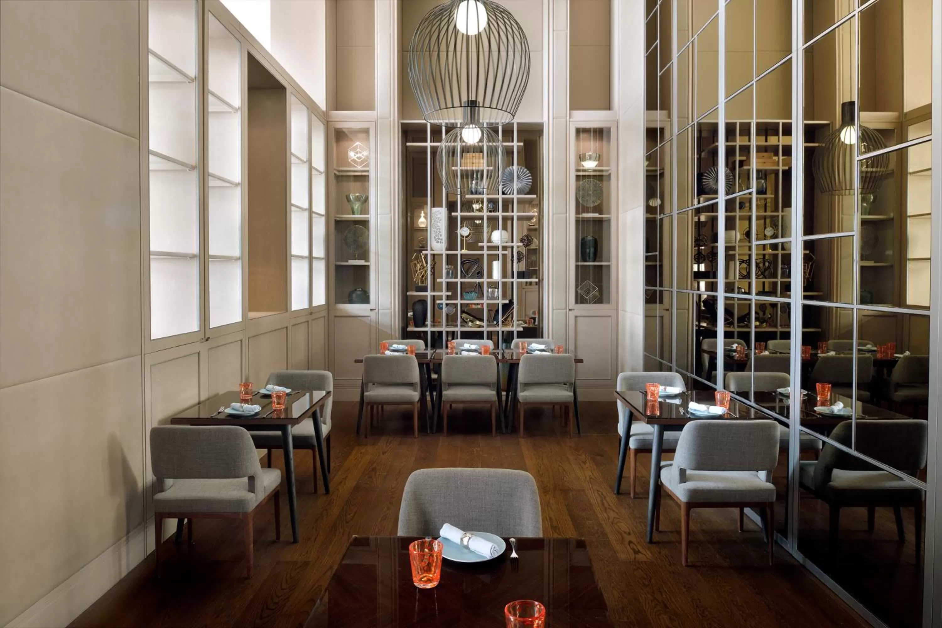 Restaurant/places to eat in Address Dubai Mall