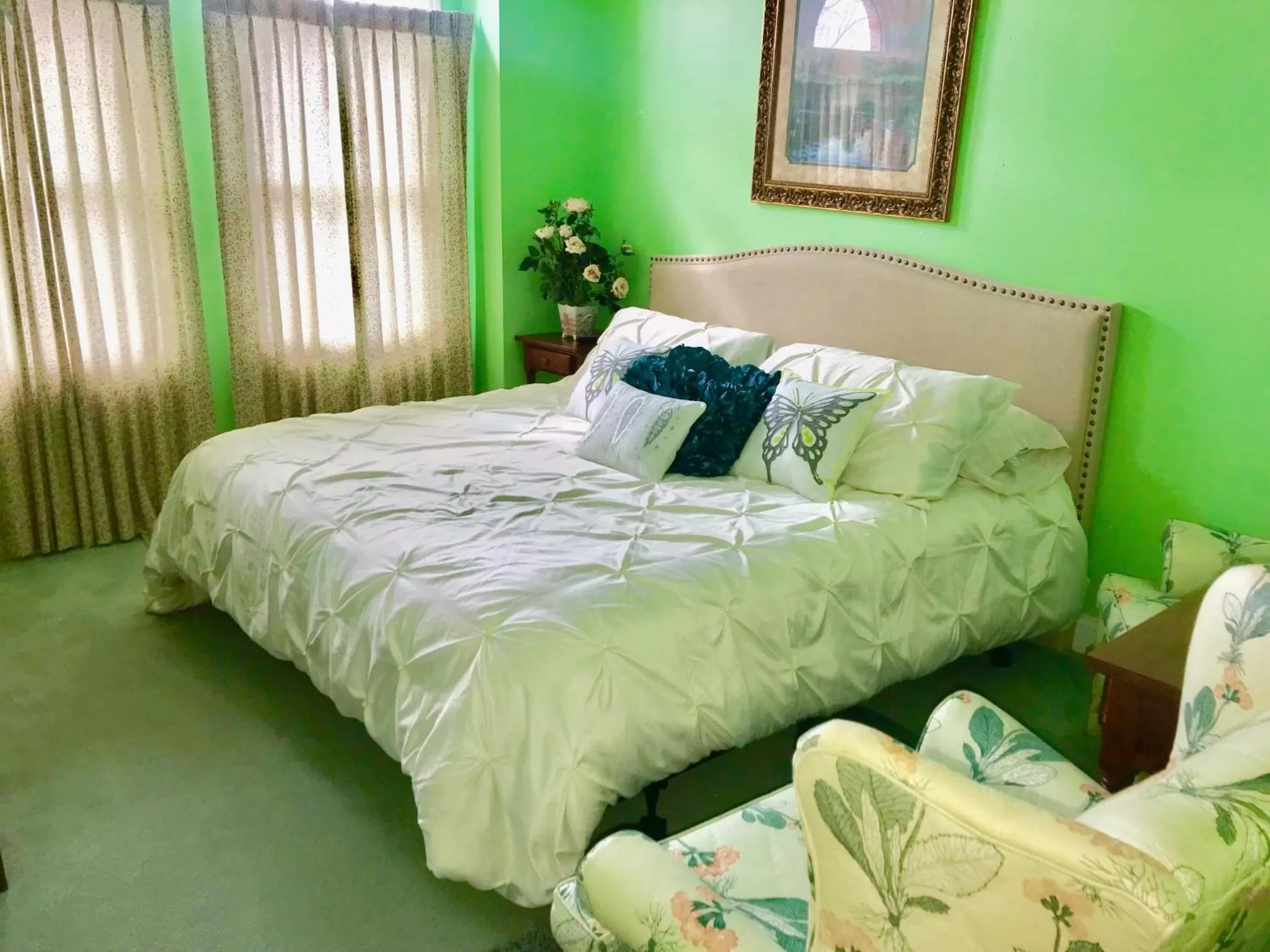 Bed in Rabbit Creek Bed & Breakfast