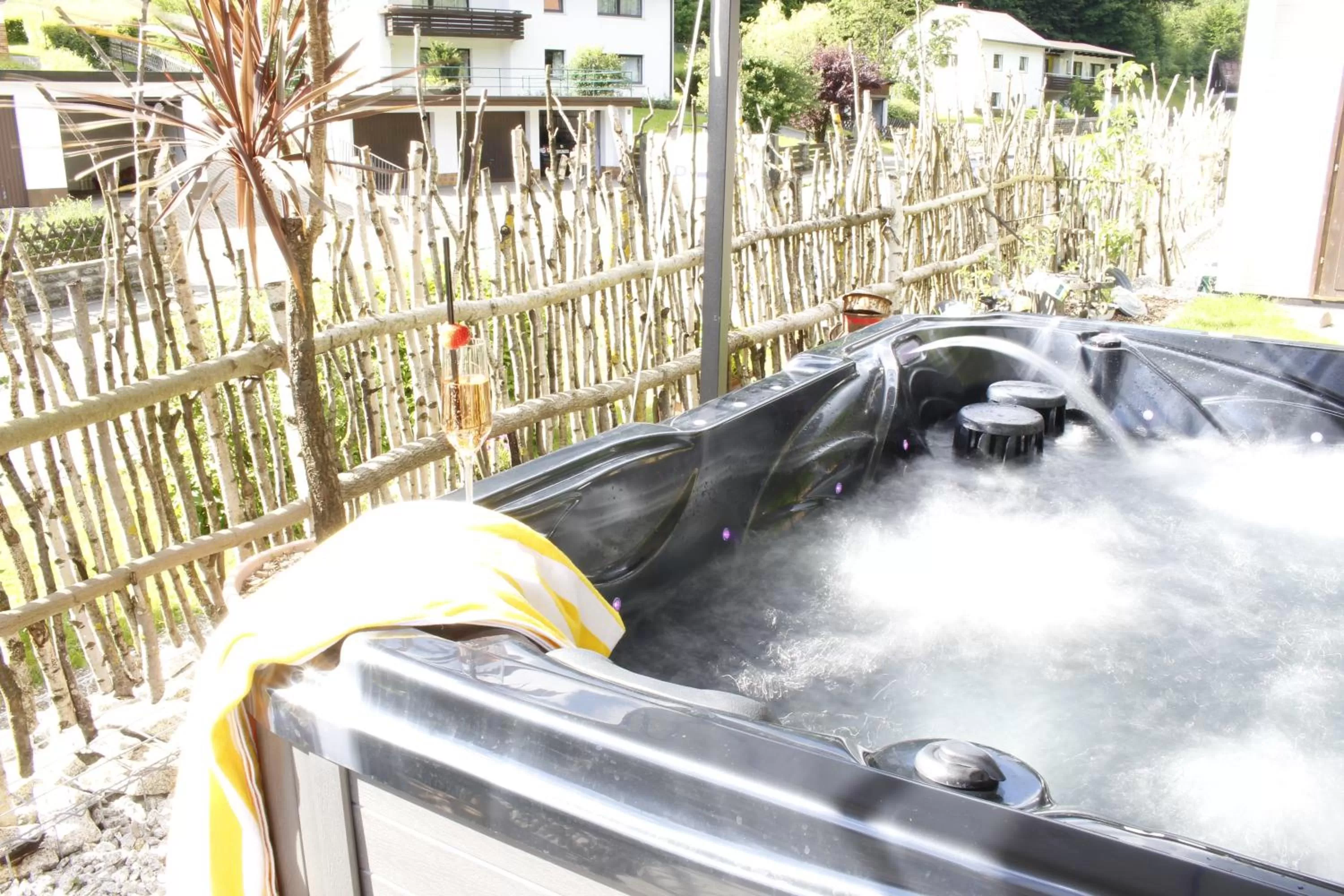 Hot Tub in Hotel Restaurant Brigitte