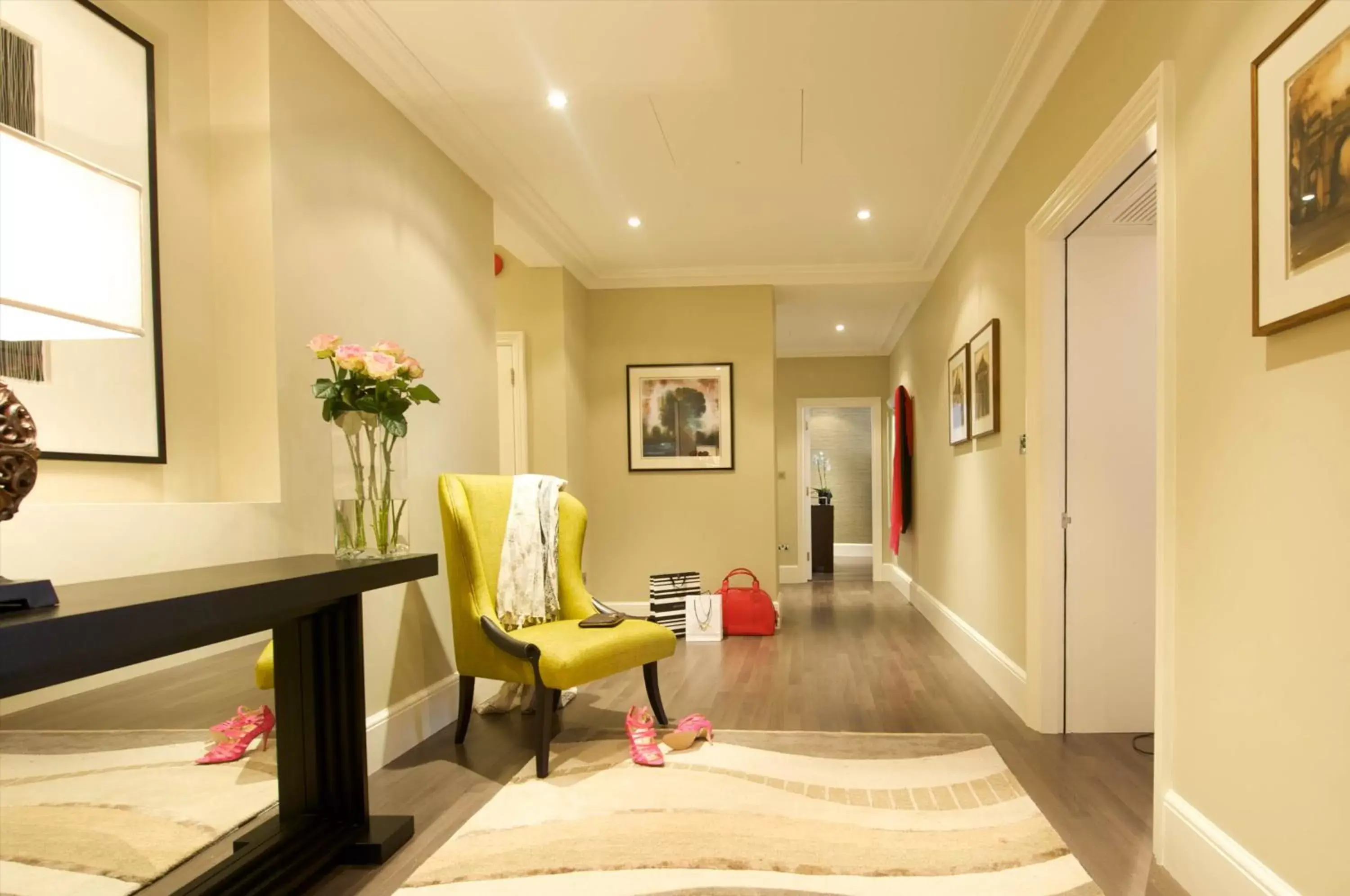 Area and facilities, Lobby/Reception in Taj 51 Buckingham Gate Suites and Residences