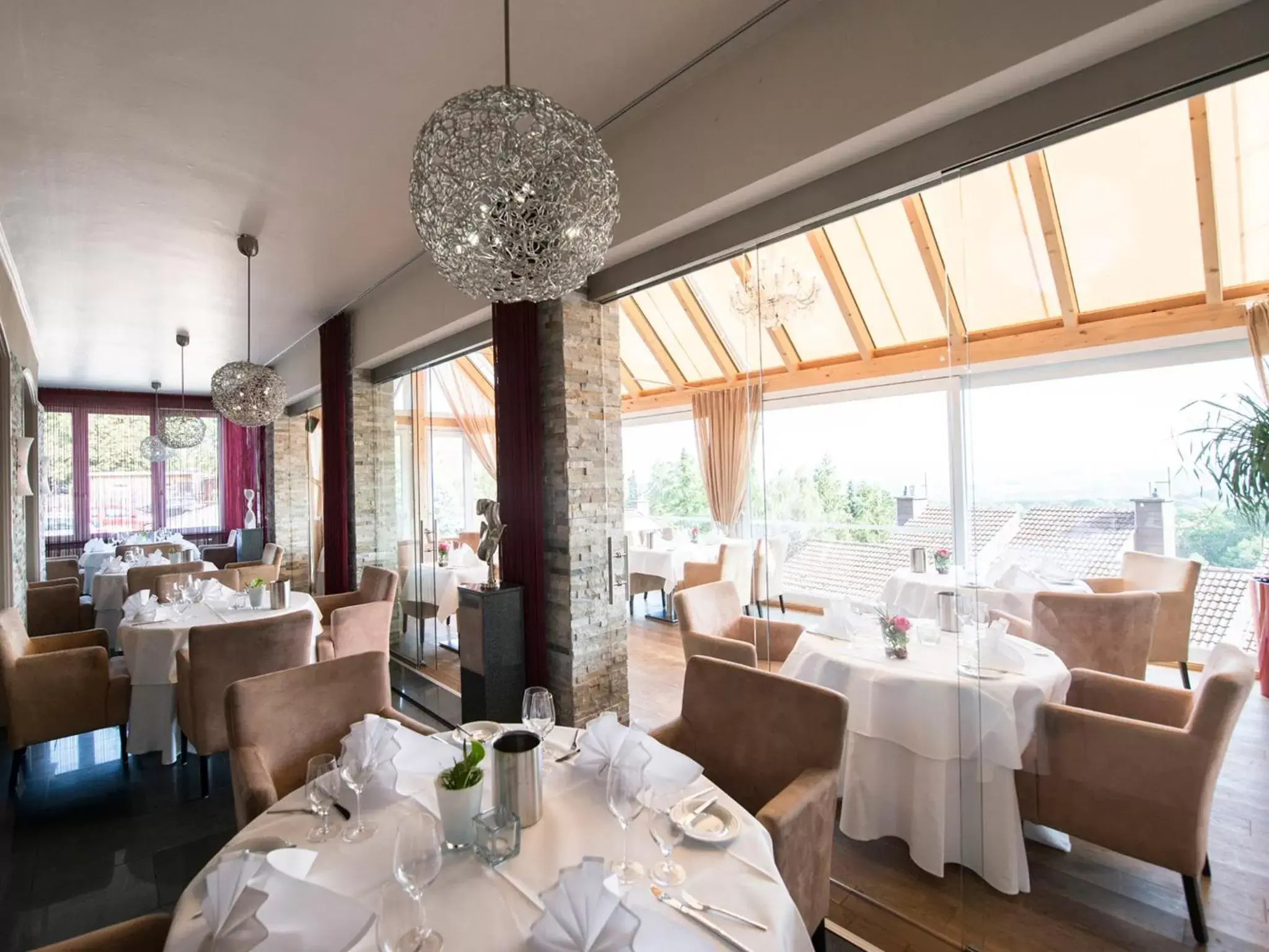 Restaurant/Places to Eat in Design-Konferenzhotel & Restaurant Steinernes Schweinchen