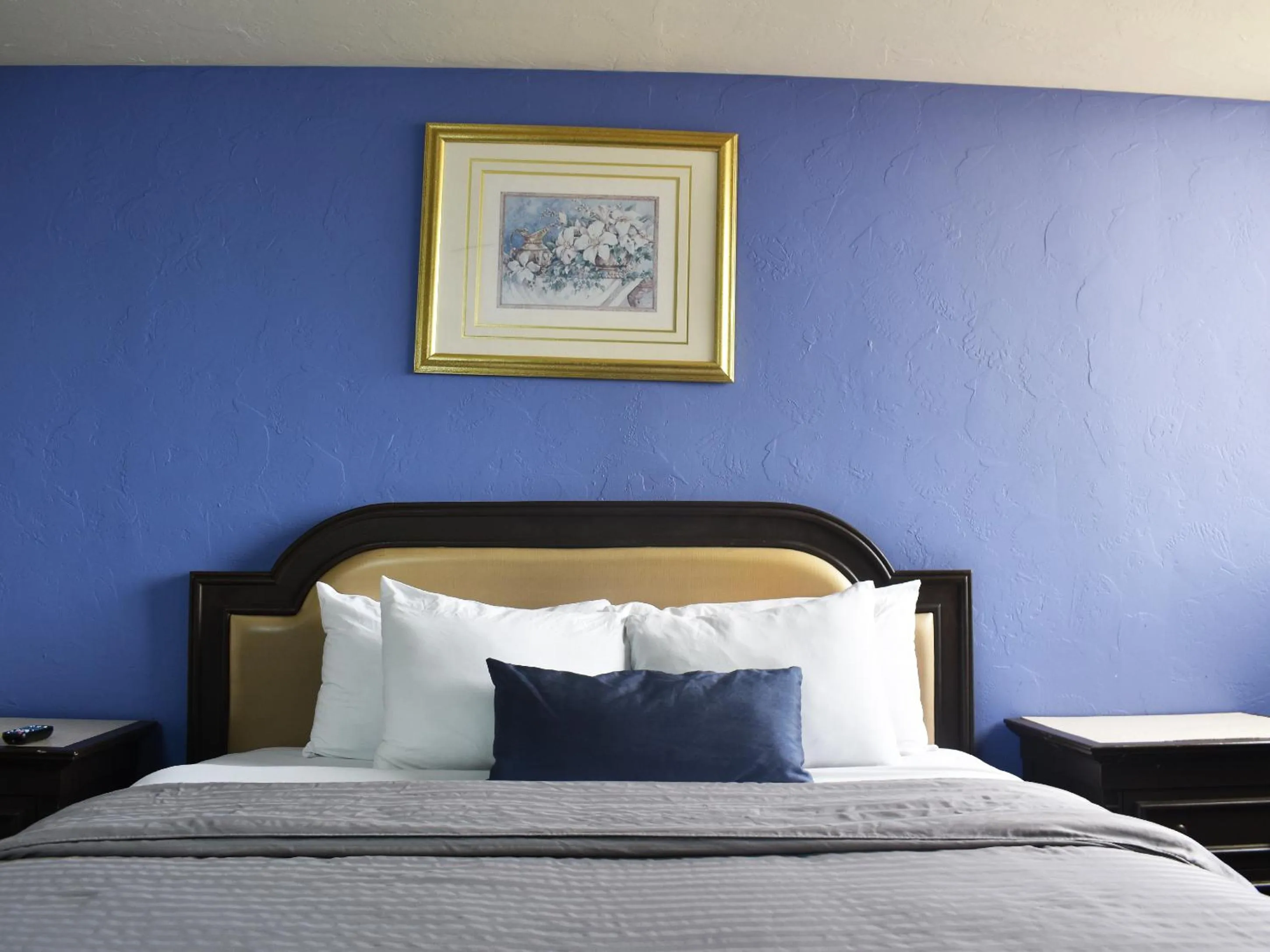 Junior Suite with Sea or City View in Hotel Corona Plaza