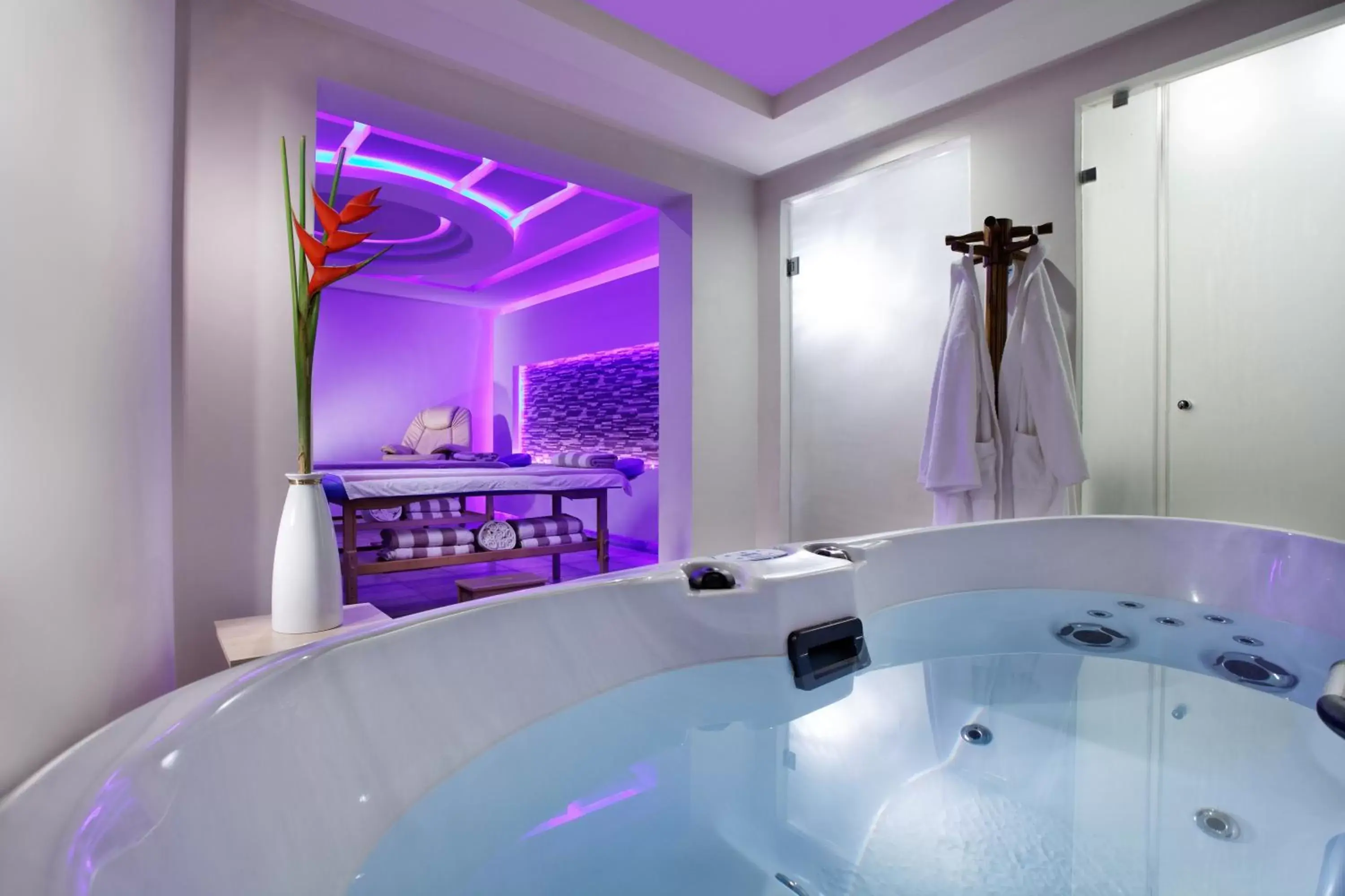 Spa and wellness centre/facilities, Bathroom in Pickalbatros Royal Moderna Sharm "Aqua Park"