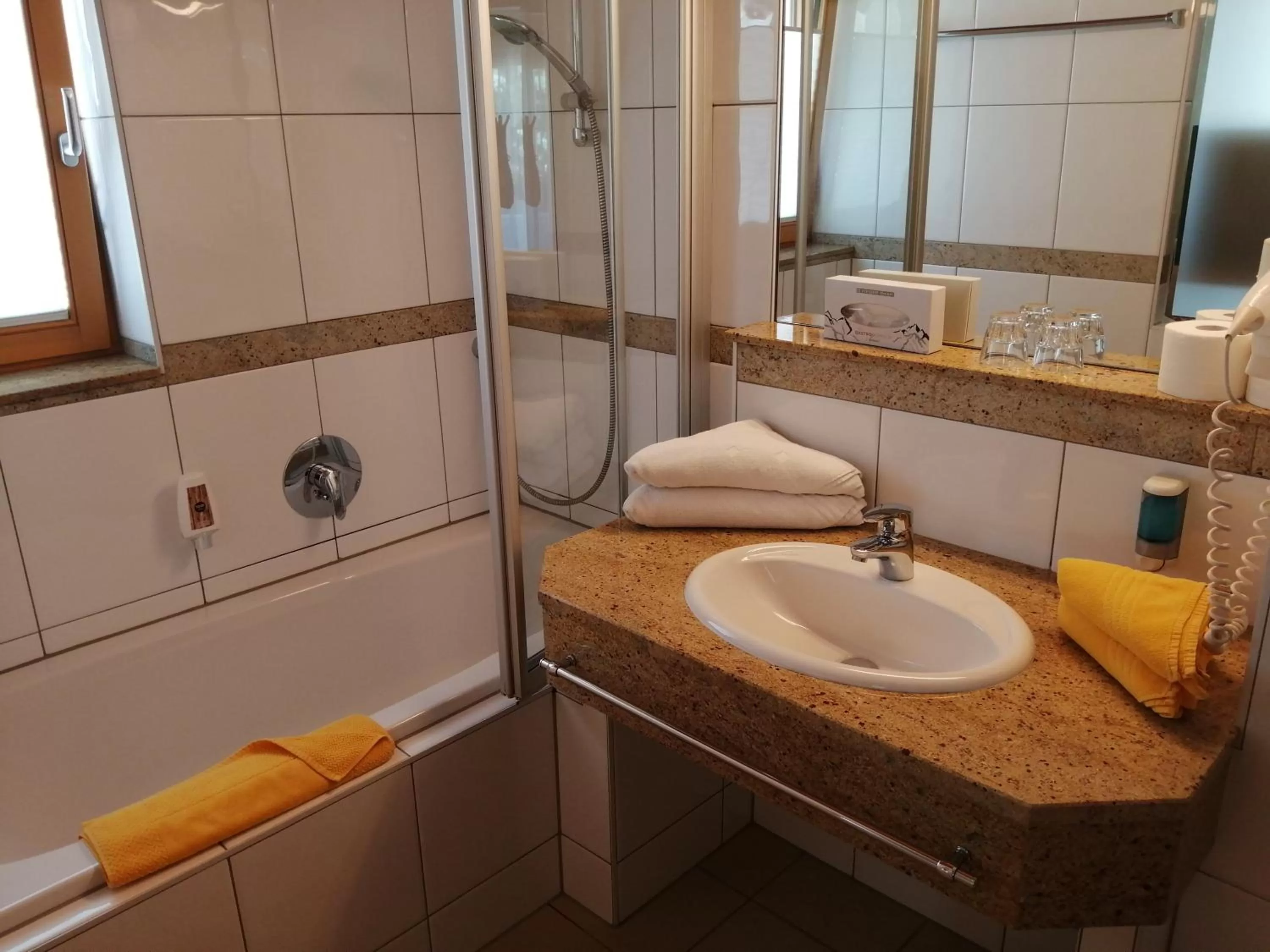 Bathroom in Hotel Enzian