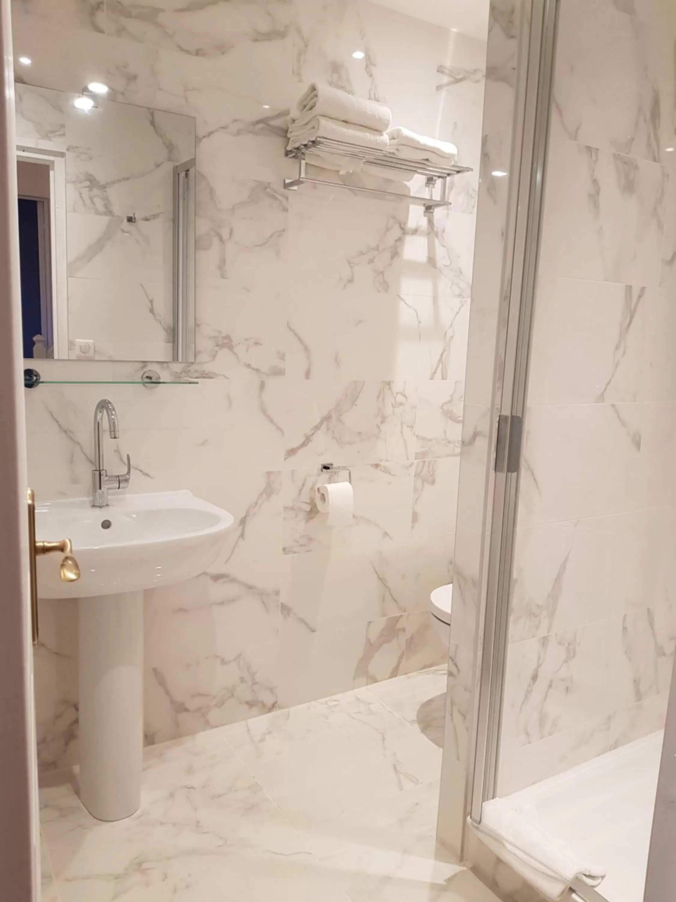 Bathroom in Les Cabines