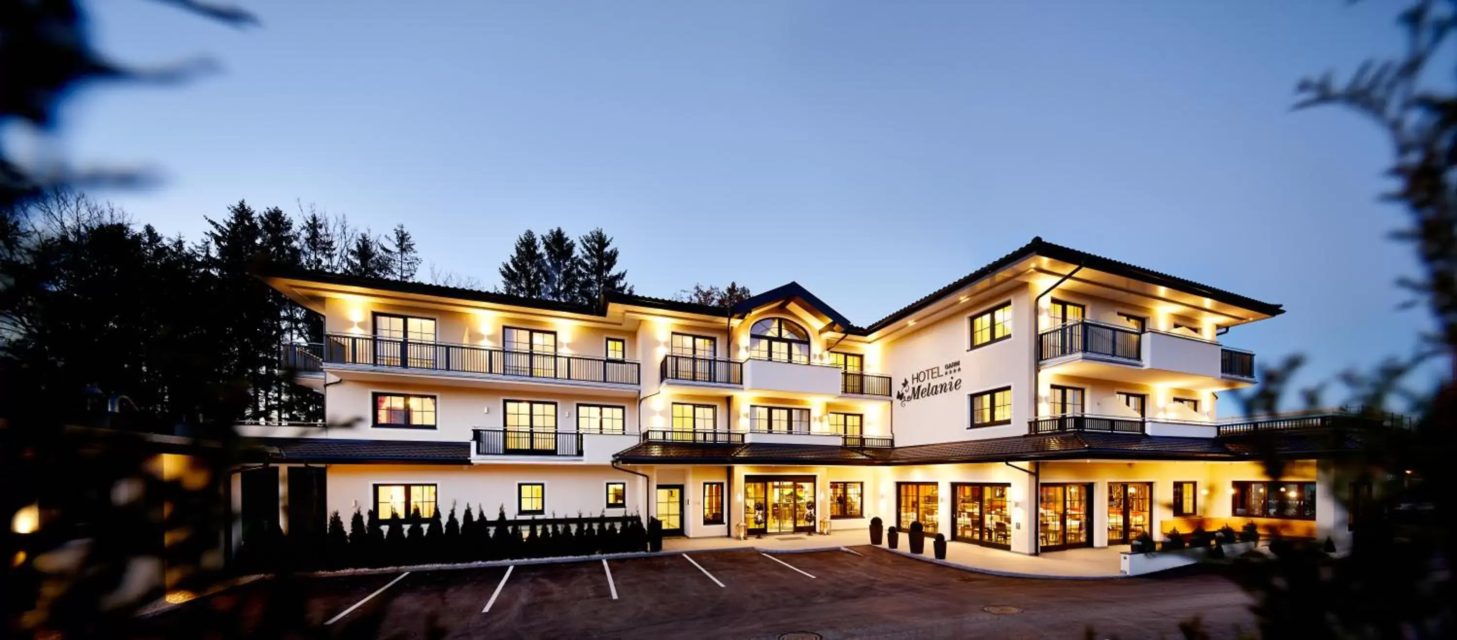 Property building in Hotel Garni Melanie Property building in Hotel Garni Melanie