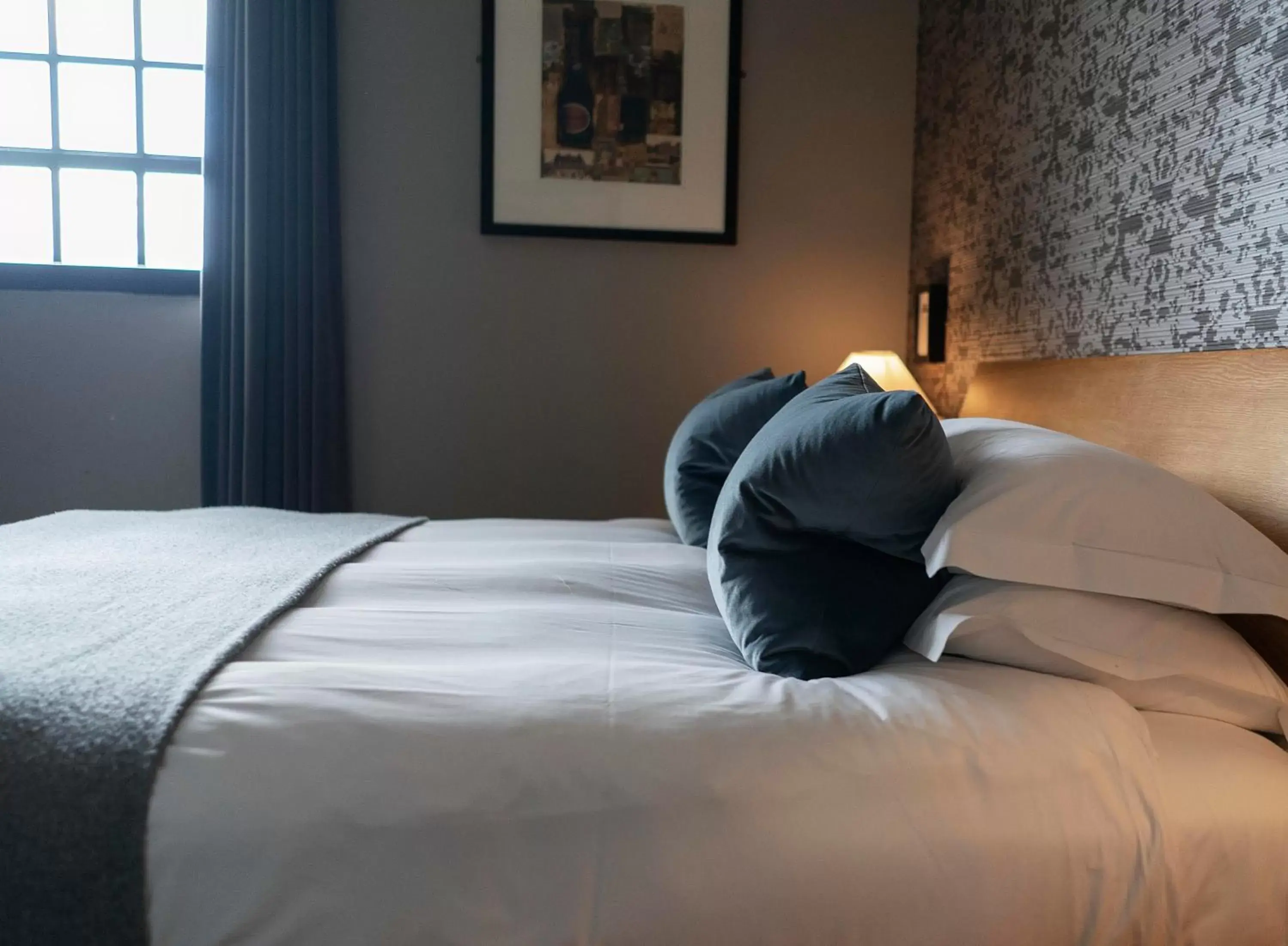 River View Suite in Hotel du Vin Henley River View Suite in Hotel du Vin Henley