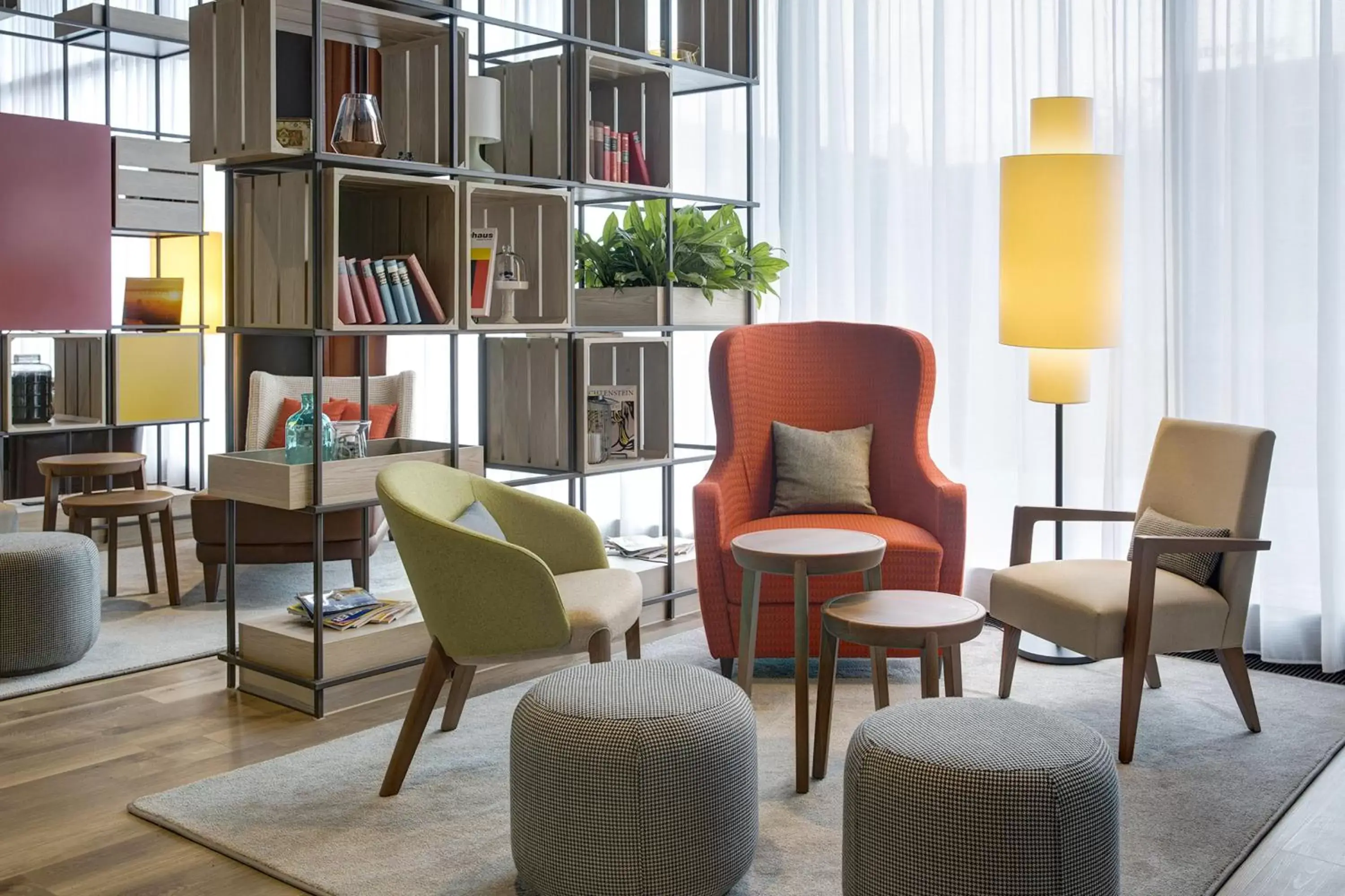 Lobby or reception, Seating Area in IntercityHotel Budapest