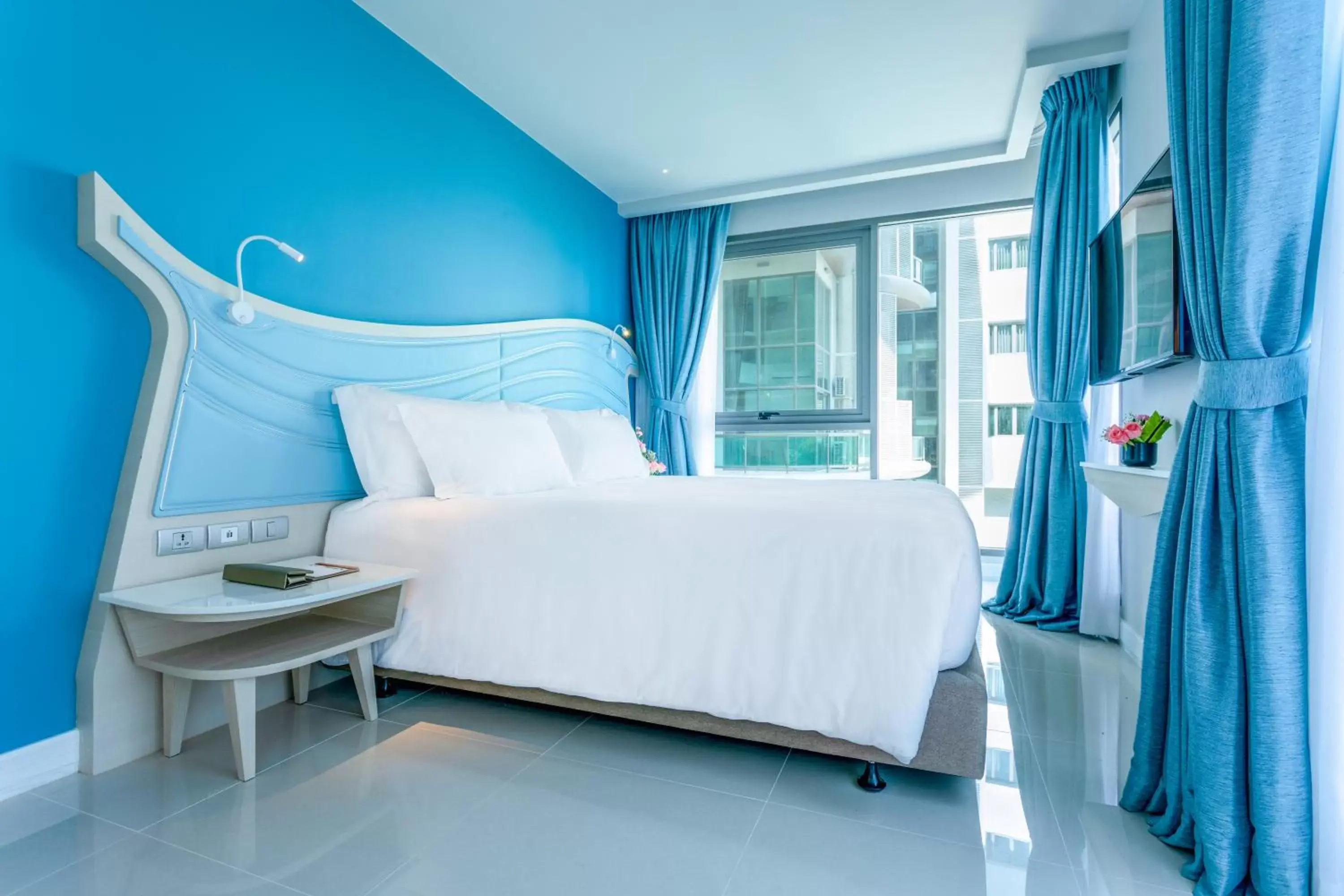 Bedroom, Bed in Centara Sonrisa Residences & Suites Sriracha - SHA Extra Plus