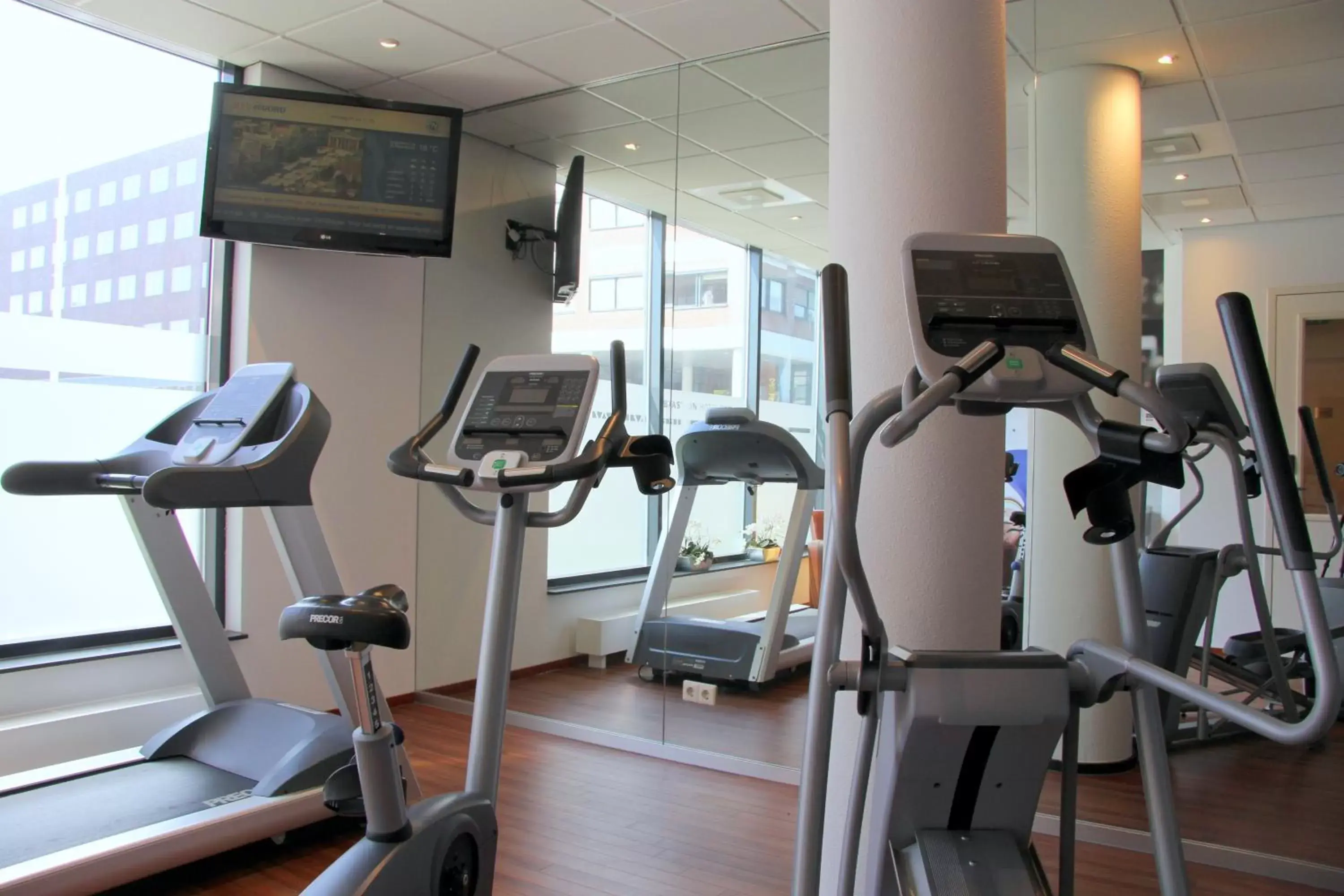 Day, Fitness Center/Facilities in Bastion Hotel Breda