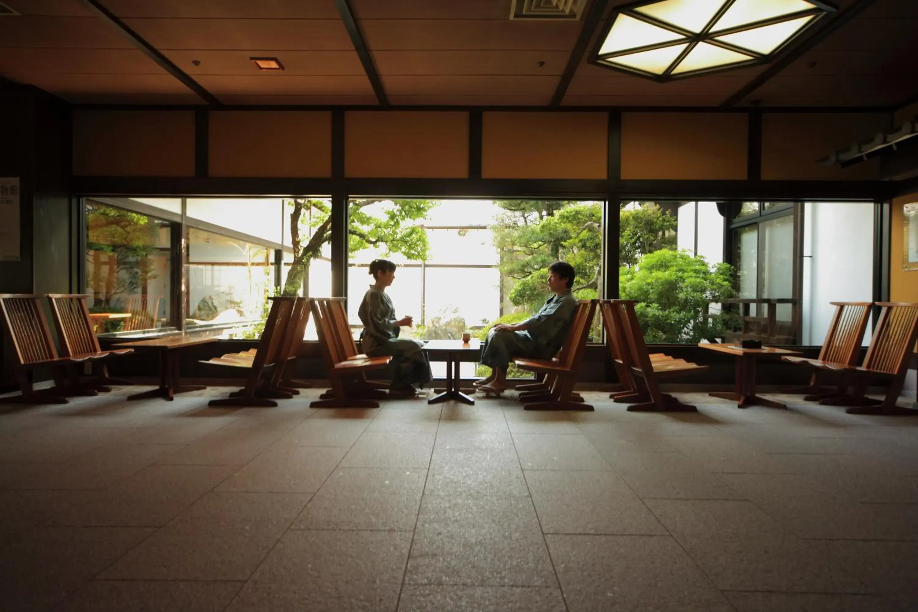 Lounge or bar, Fitness Center/Facilities in Haginoyado Tomoe Ryokan