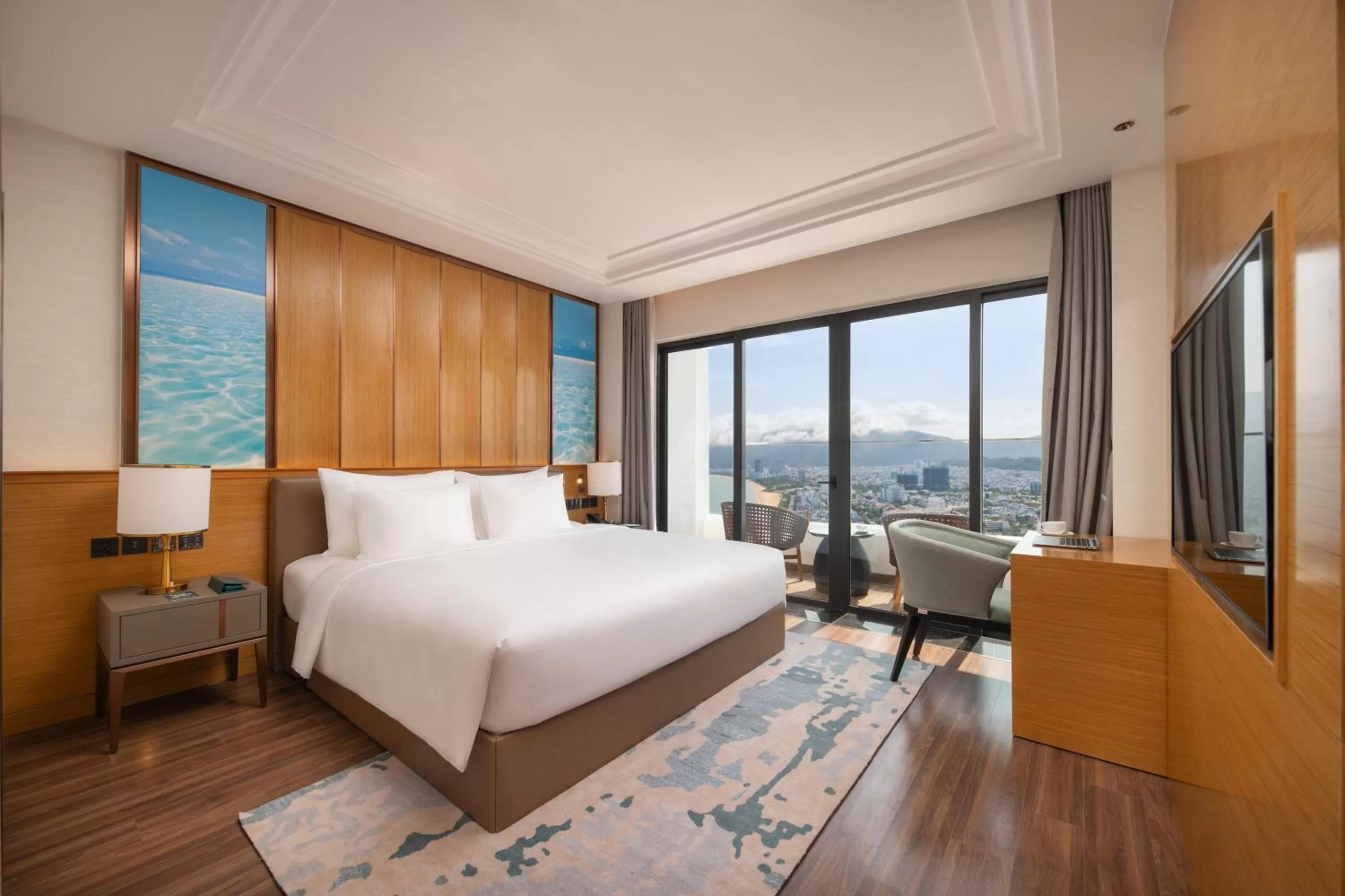 Photo of the whole room, Bed in Grand Hyams Hotel - Quy Nhon Beach