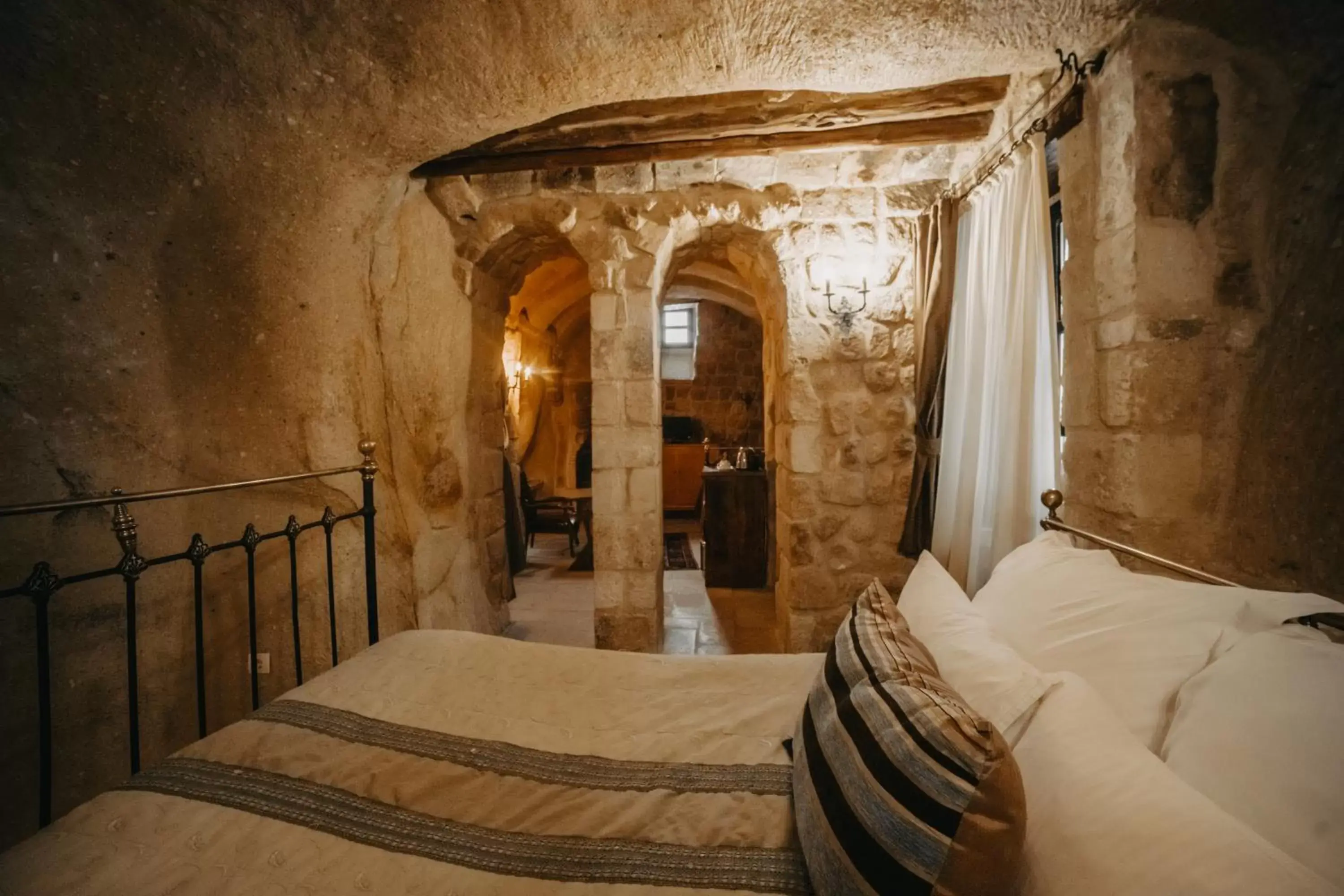 Bed in Dere Suites Cappadocia
