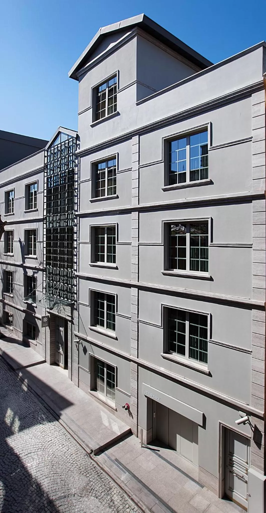 Property building in Fer Hotel