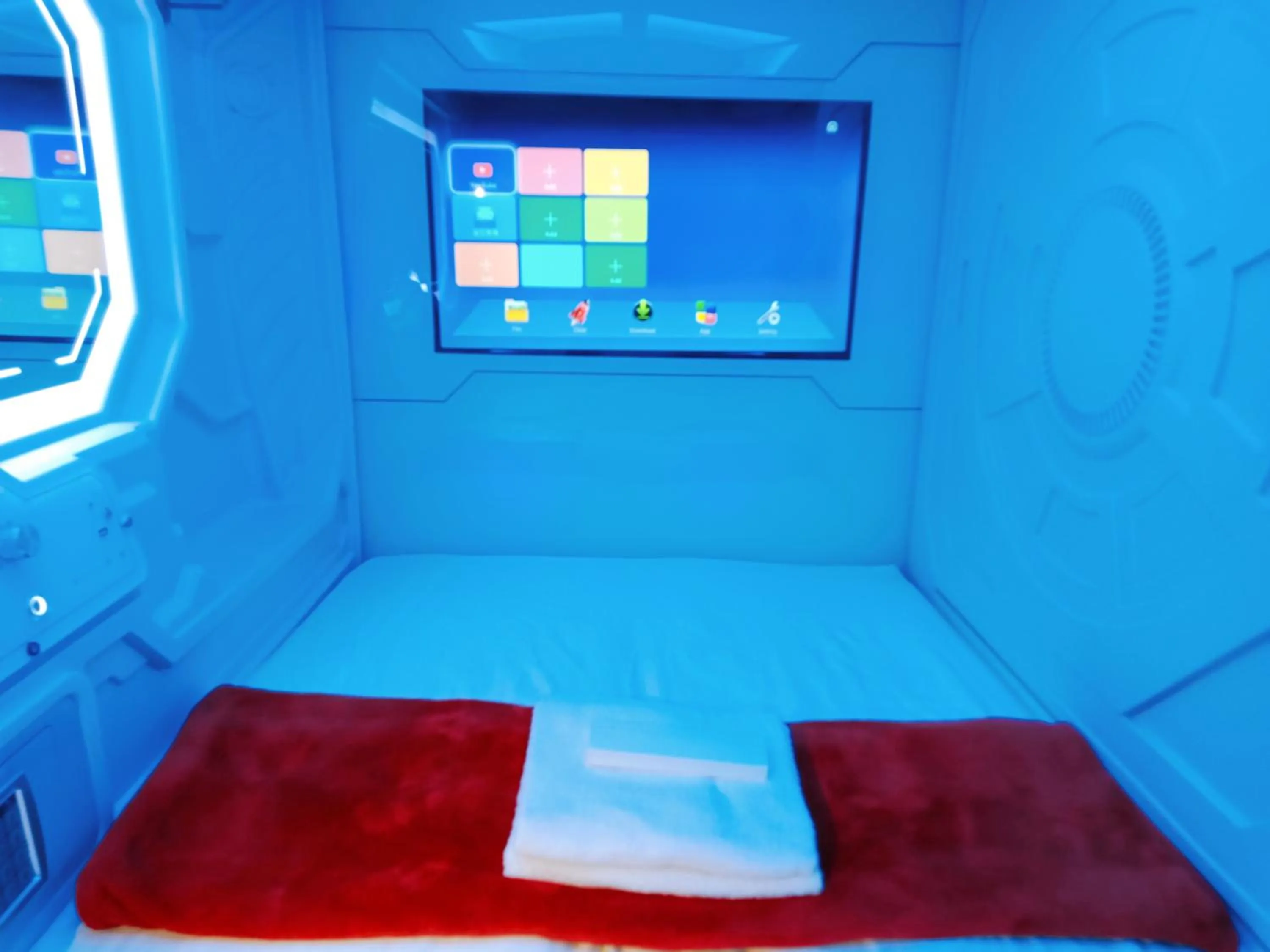 TV and multimedia in 8Hostel