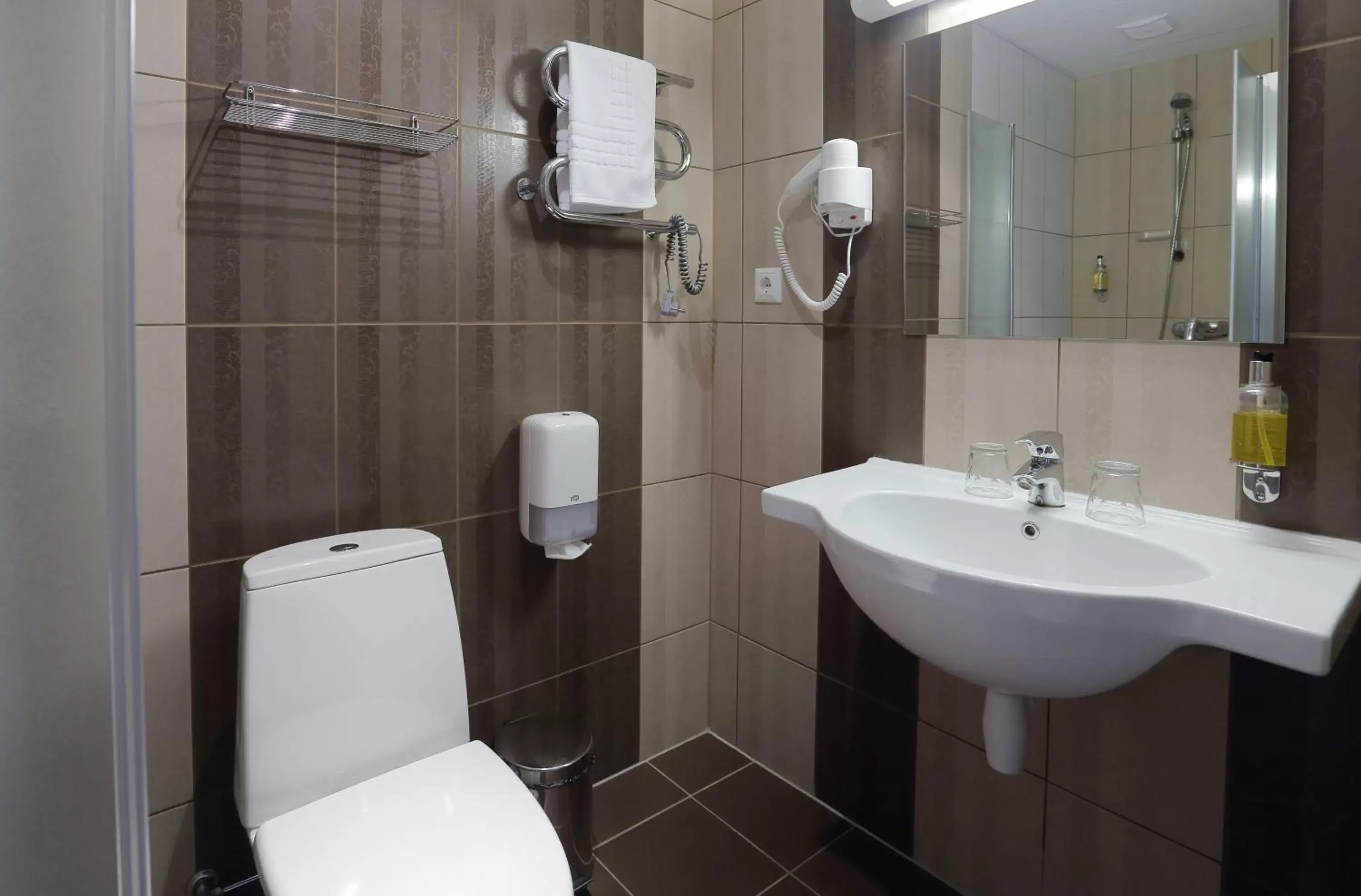 Shower, Bathroom in Aurora Hotel Klaipeda