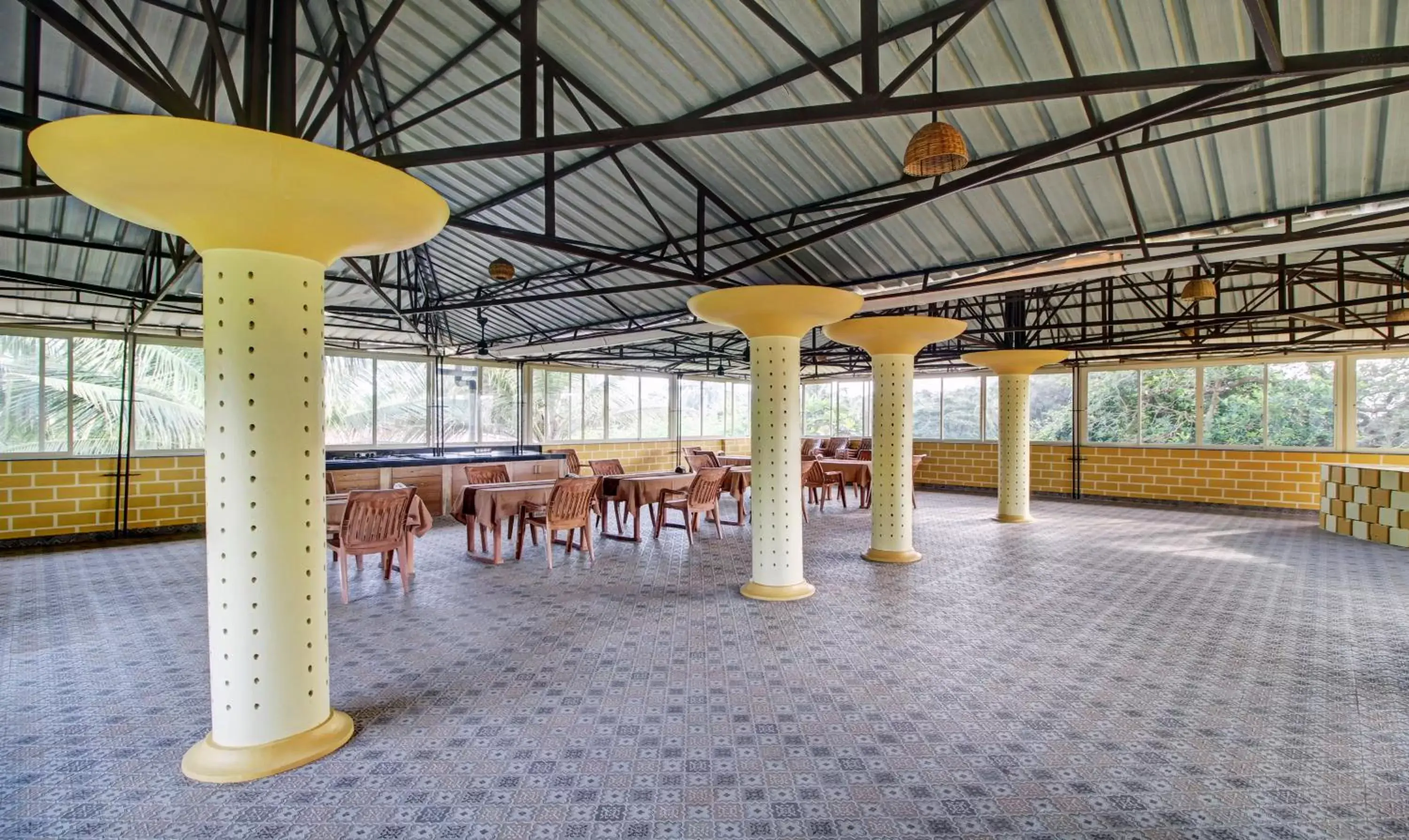 Restaurant/places to eat in Treebo Majestic Palms, 2 Km From Colva Beach Restaurant/places to eat in Treebo Majestic Palms, 2 Km From Colva Beach