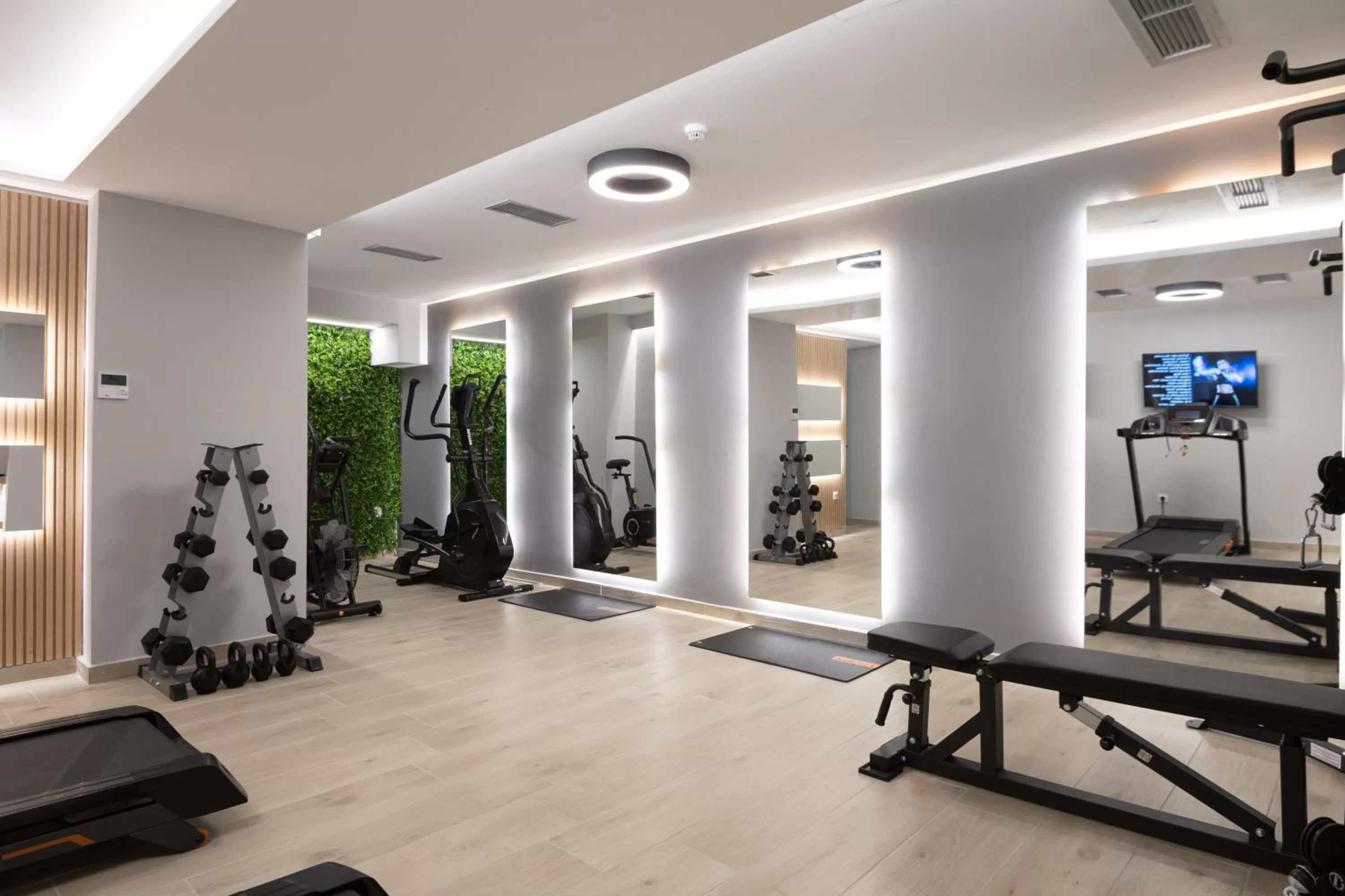 Fitness centre/facilities in LUX&EASY Athens Downtown Residences