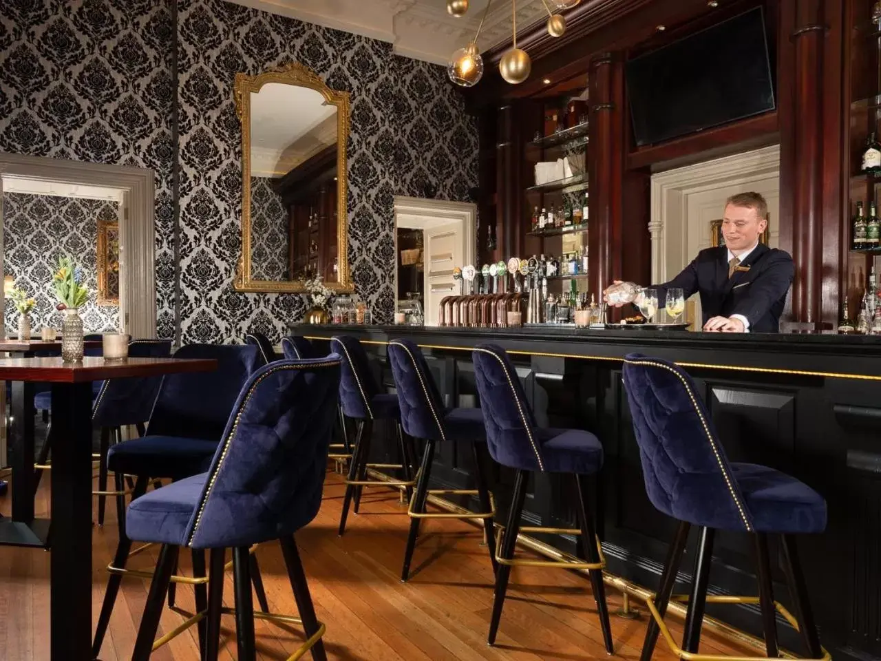 Lounge or bar in Faithlegg Hotel