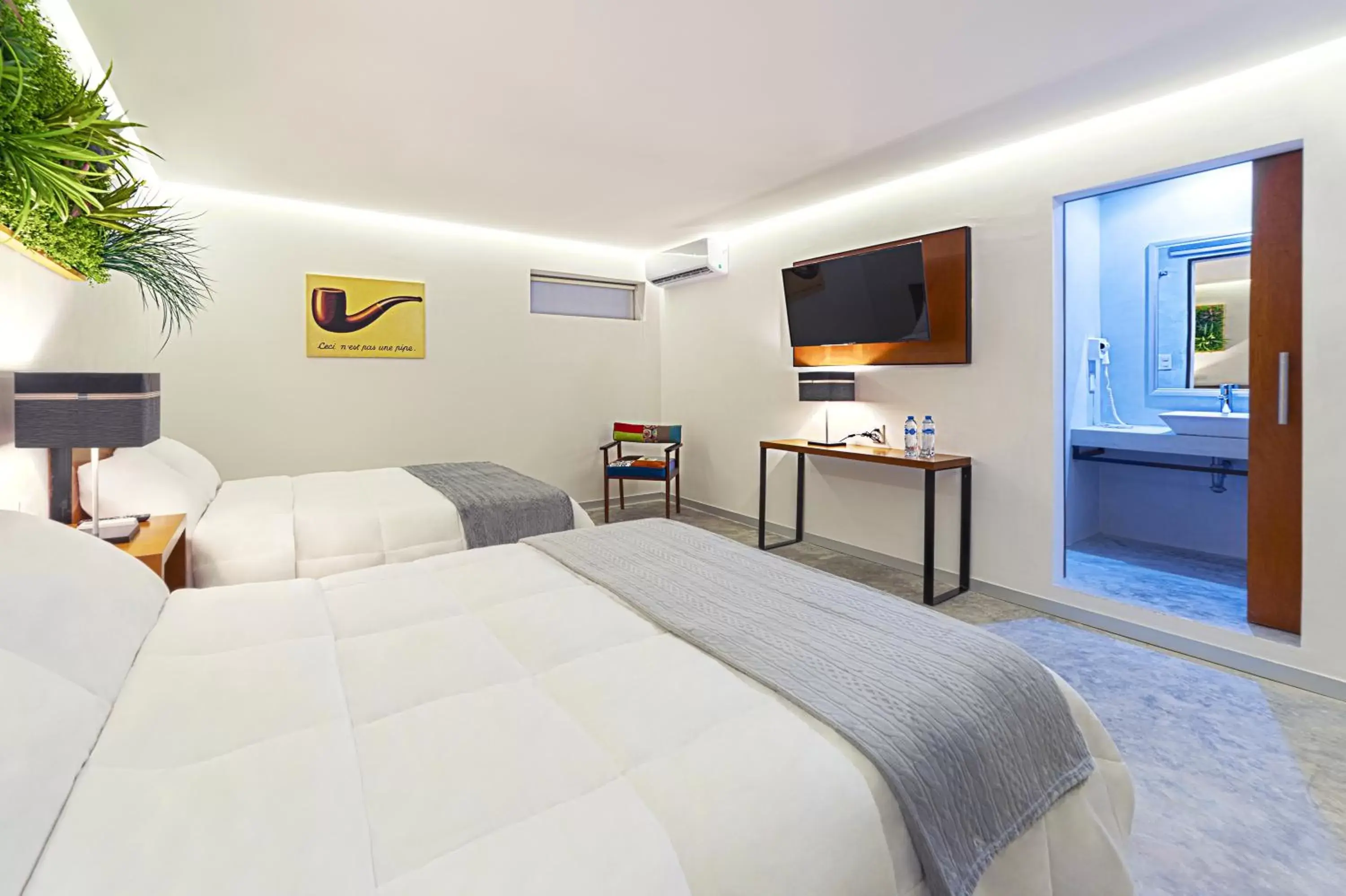 TV and multimedia, Bed in Hotel Urban 101